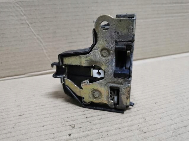 lock door left rear part RENAULT SCENIC and LIFT EU