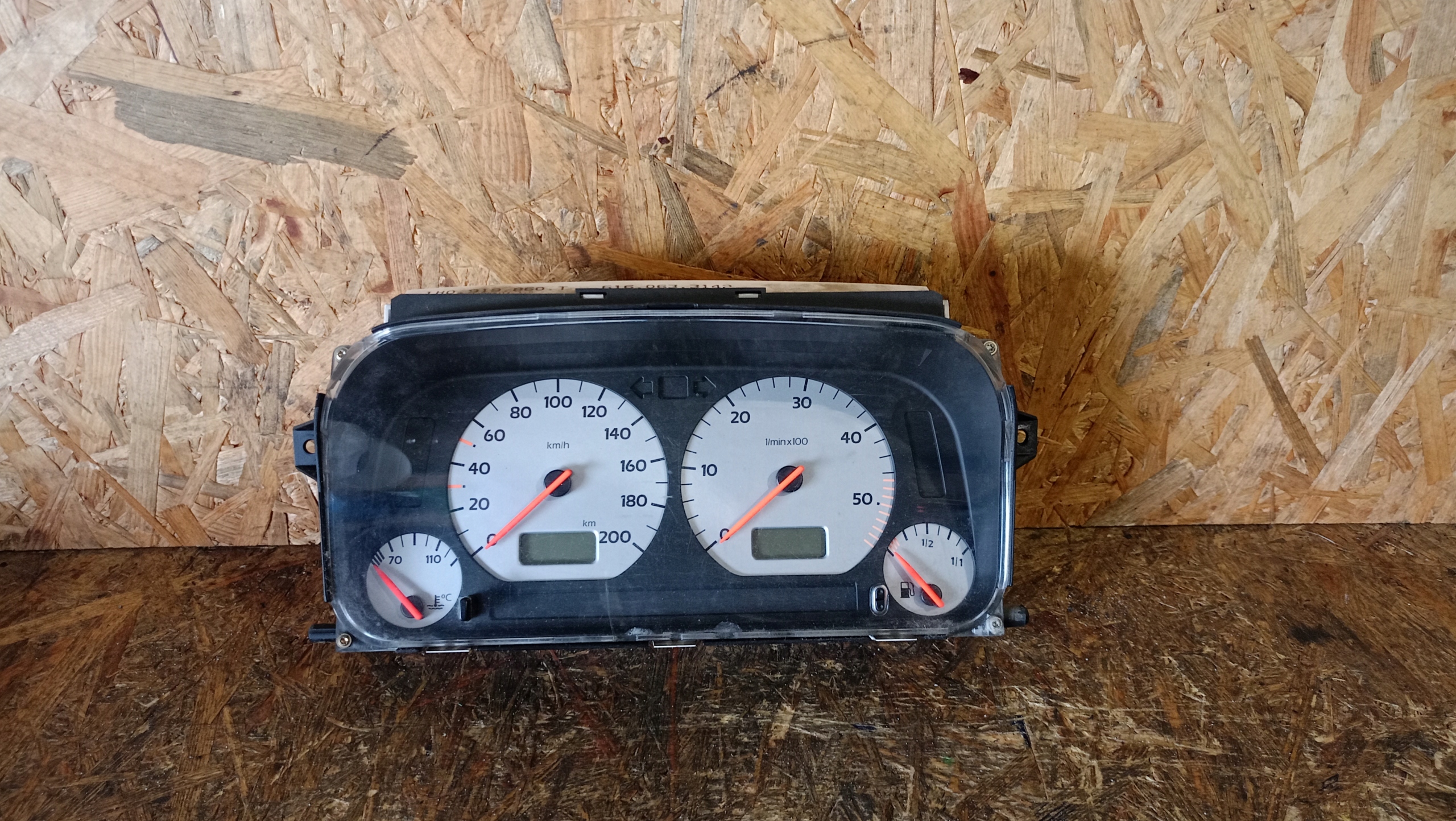 LICZNIK ZEGARY VW GOLF III VENTO 1.9 1H0919860T