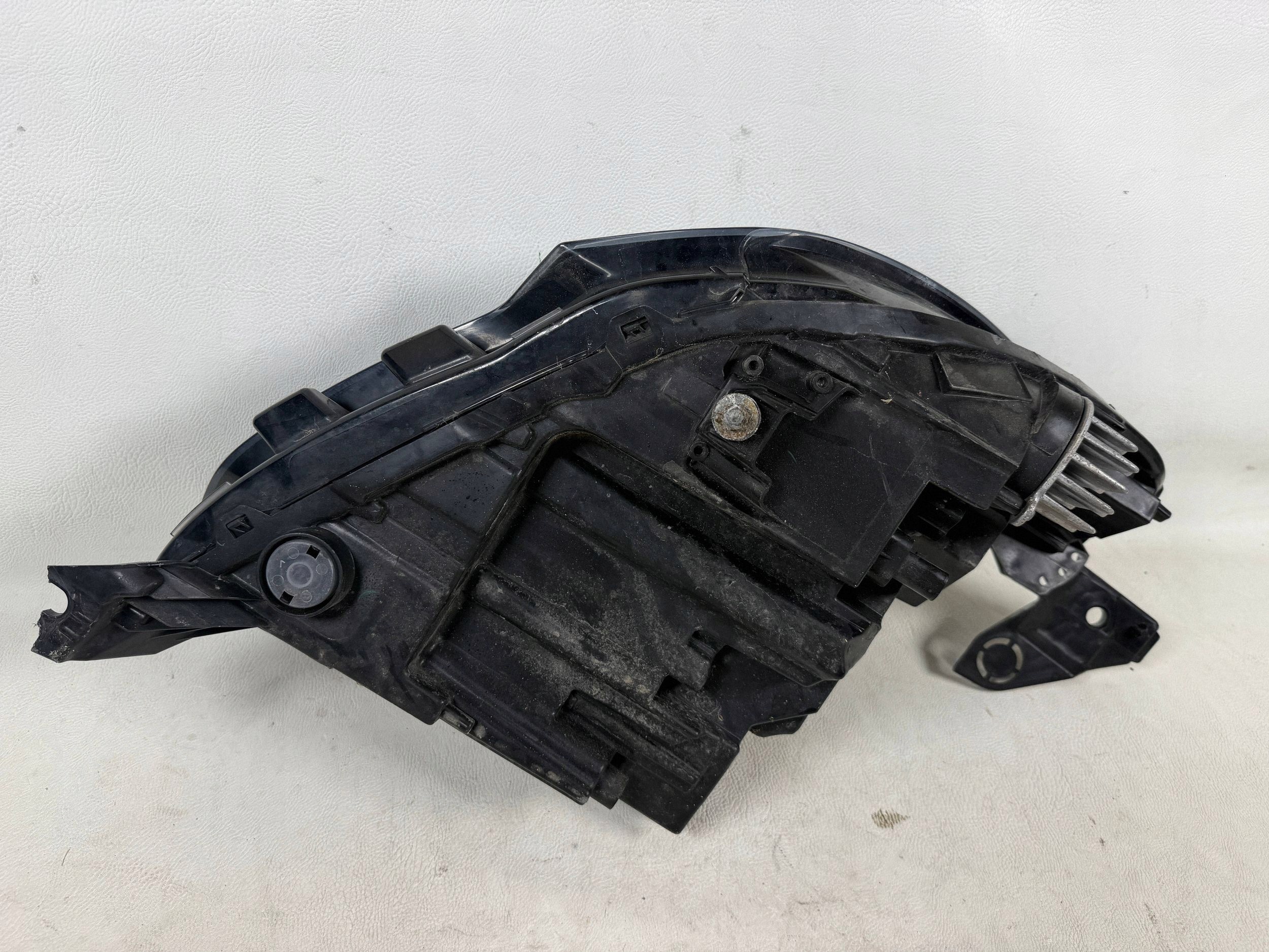 Opel Corsa F 19- light left front front