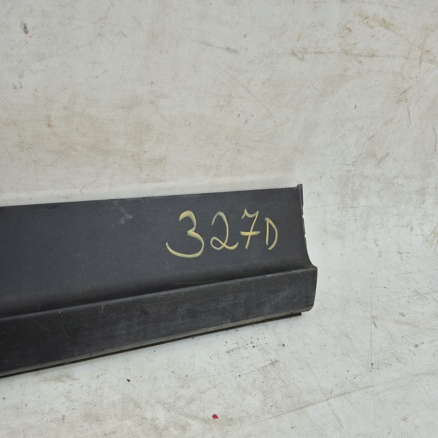 PORSCHE CAYENNE III 3 17-> moulding cap door right rear part