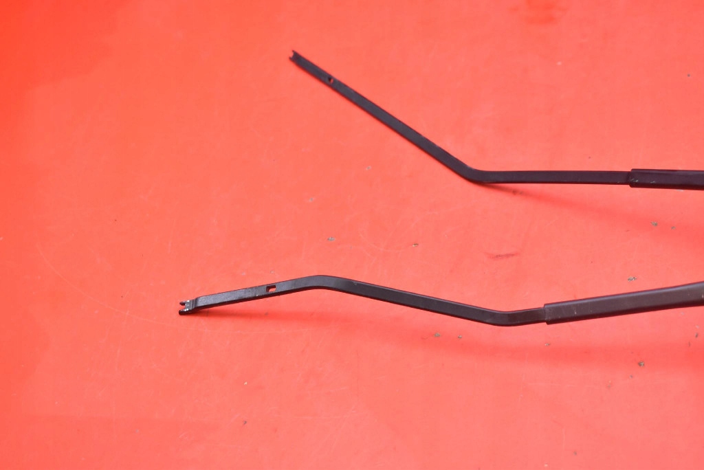 wiper arm front EU 288867952R RENAULT CAPTUR 1 and 13-17