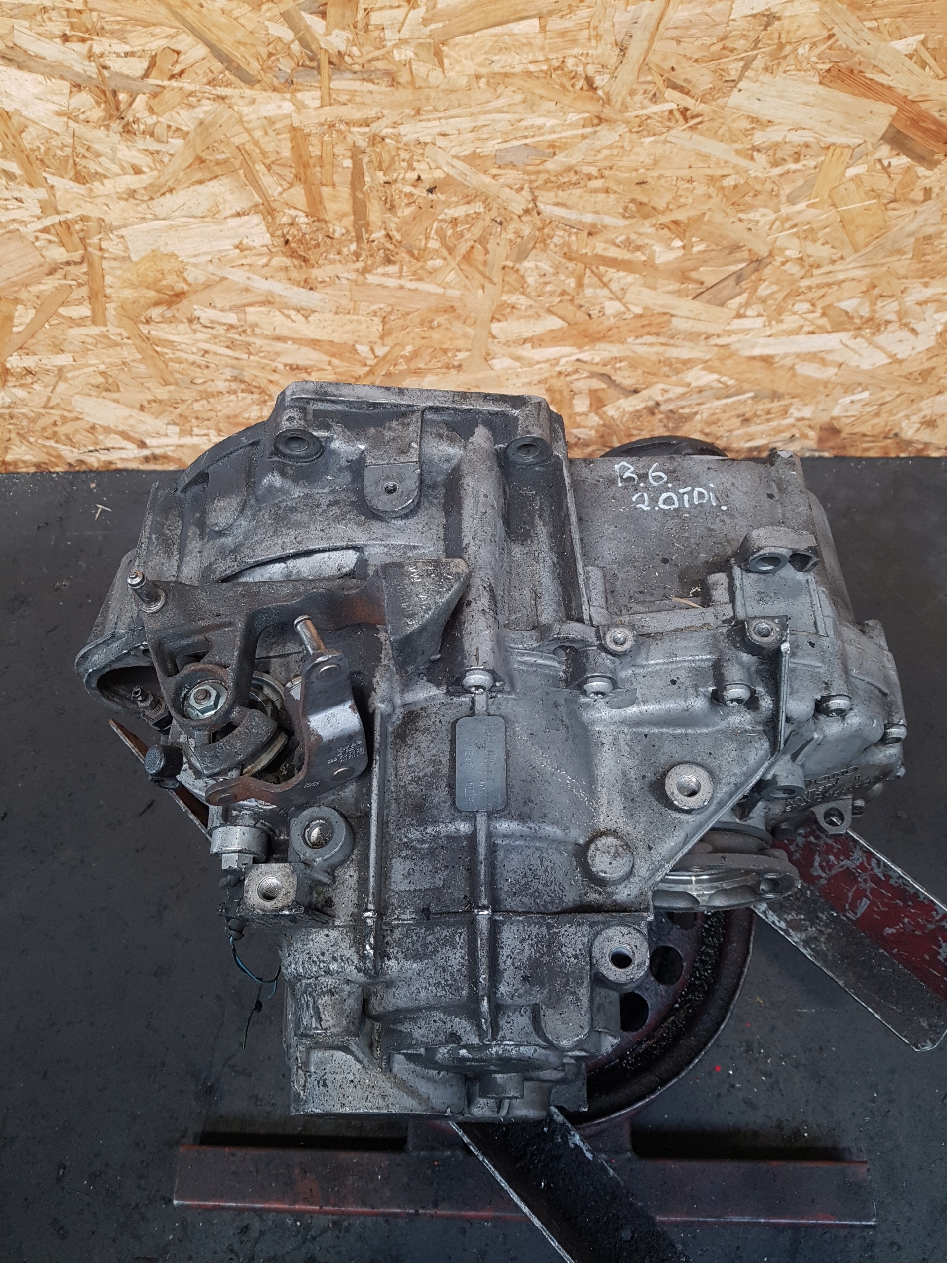 CAMBIO manuale SKODA OCTAVIA 2 2.0 TDI 2010 HDV