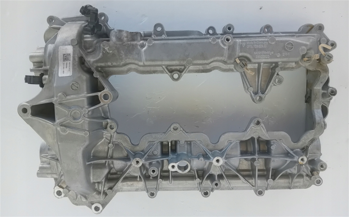 POKRYWA ZAWORÓW PORSCHE 718 CAYMAN BOXSTER 982 GTS 4.0 DWA 0PB103624D