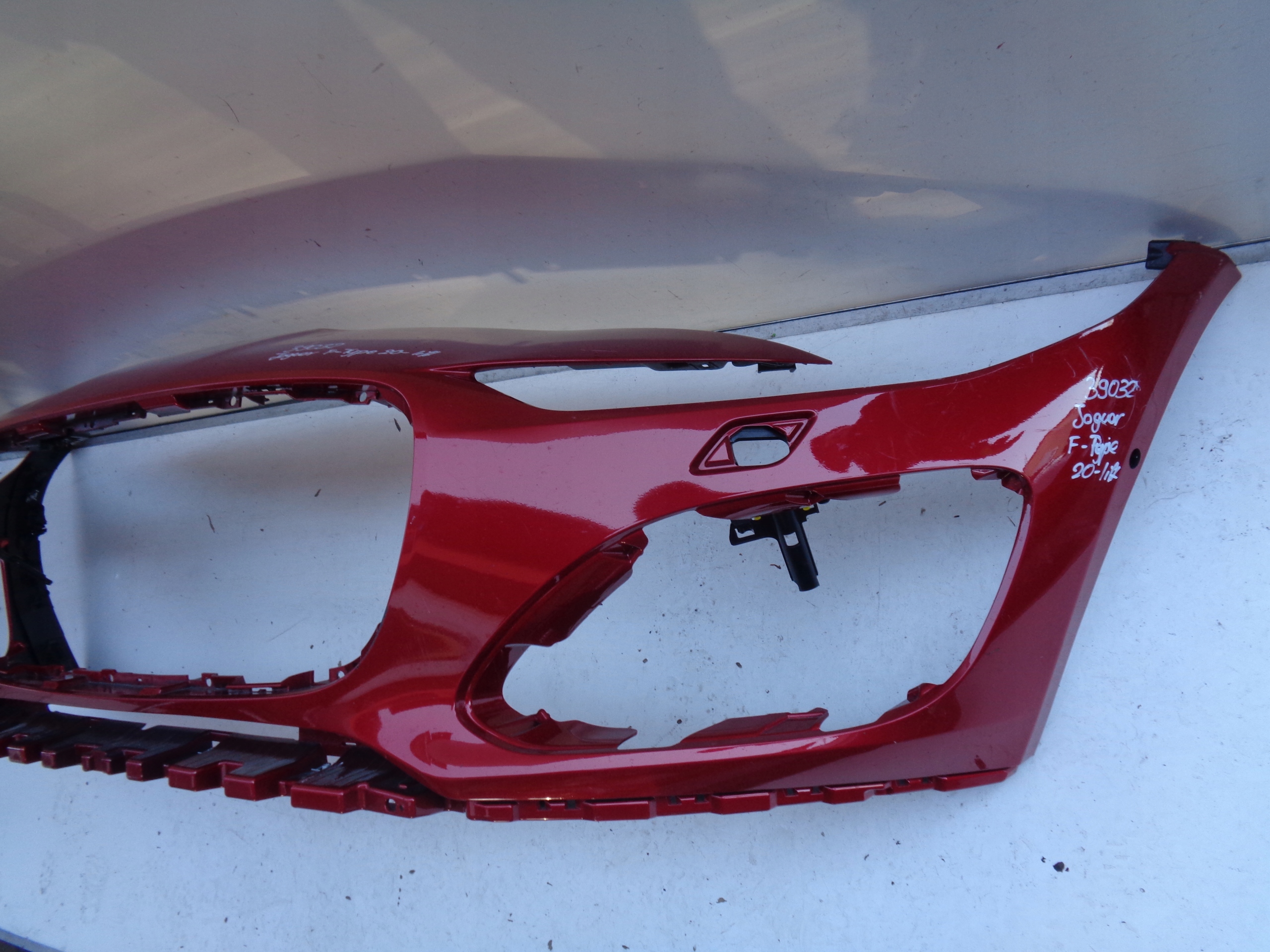 front bumper JAGUAR F-TYPE 20- LIFT NR 39032