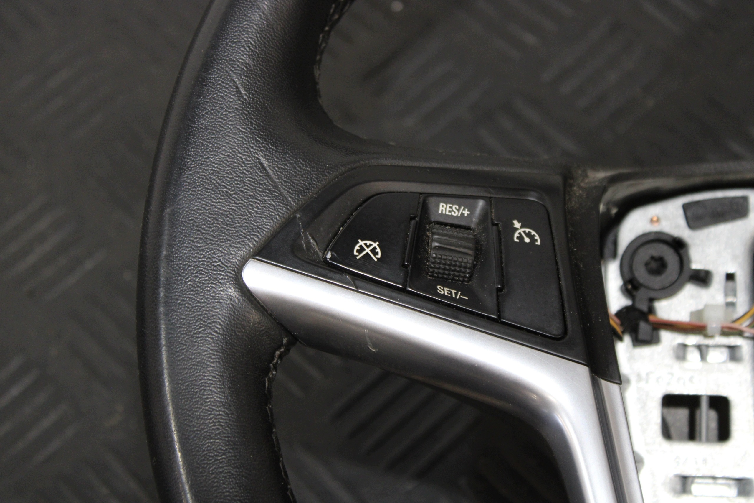 lenkrad MULTIFUNKCJA OPEL AMPERA