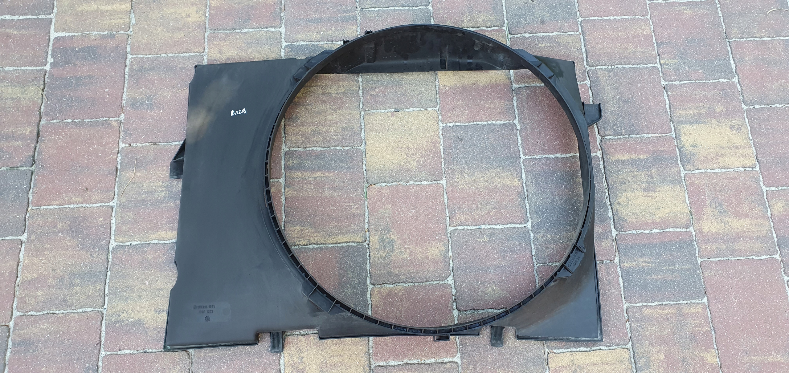 Корпус вентилятора MERCEDES R129 1295051155