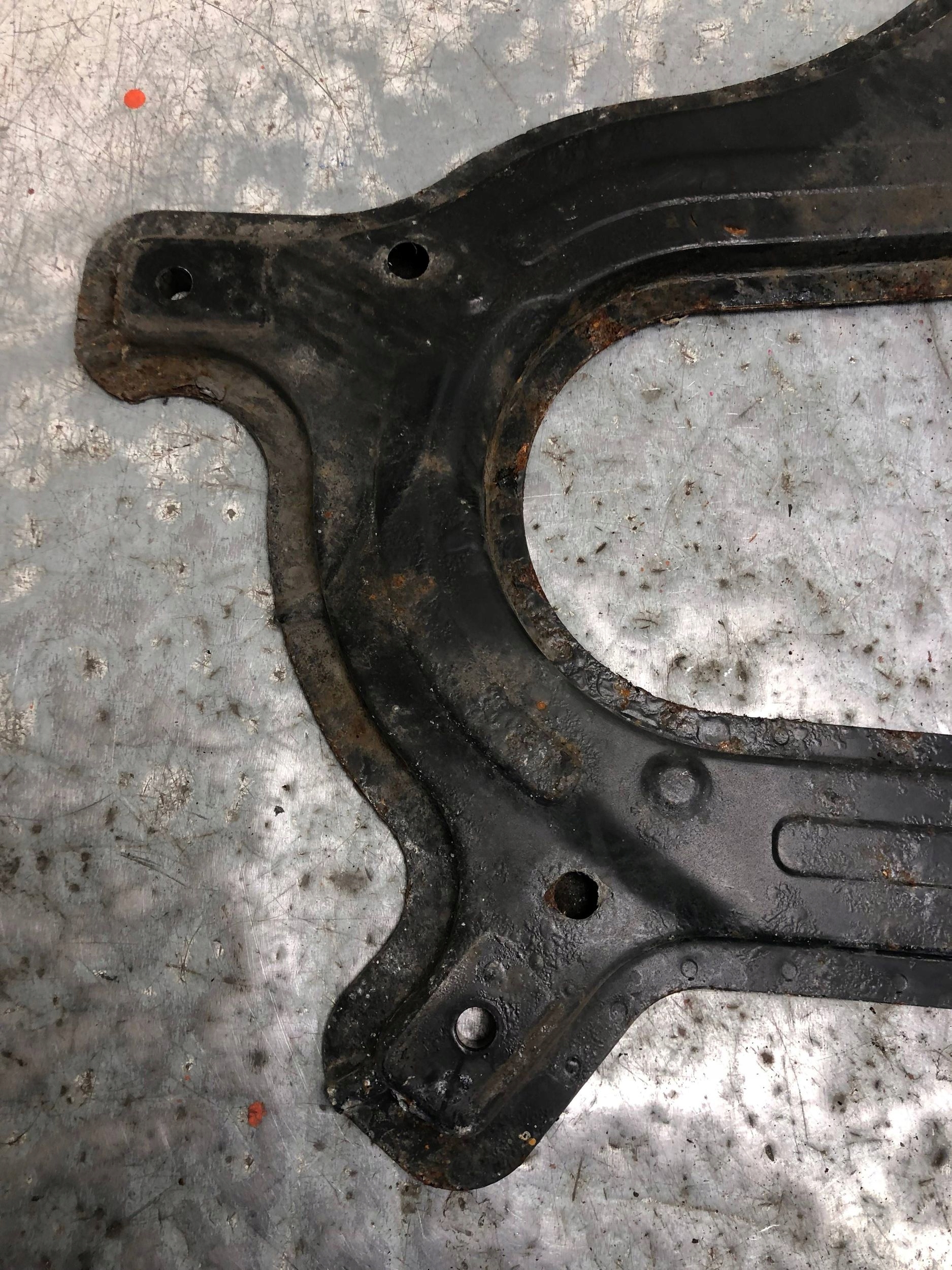 Blende Abdeckung Behälter MERCEDES W212 A2125241940