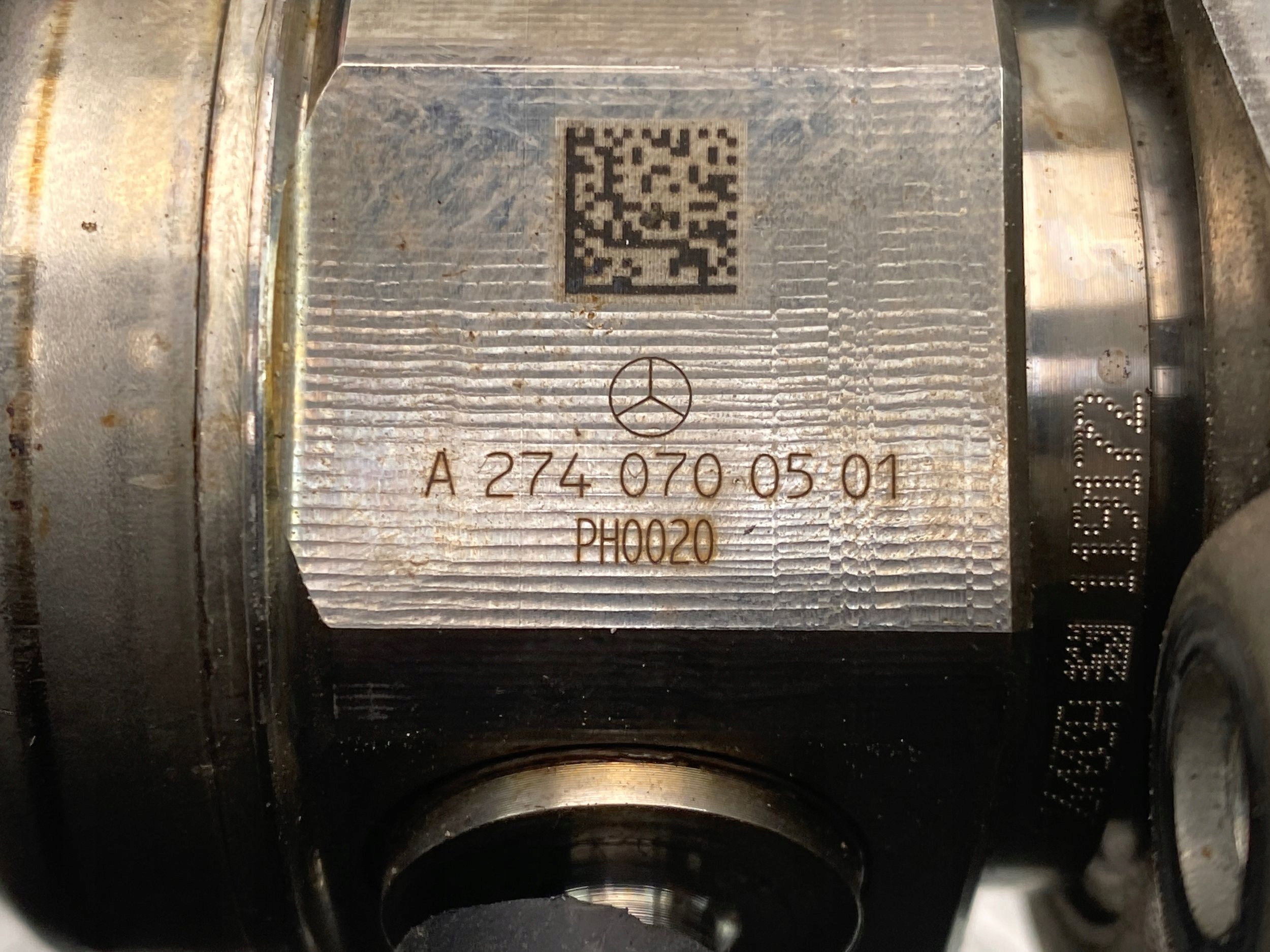 Mercedes E250 CGI W212 injection pump A2740700501