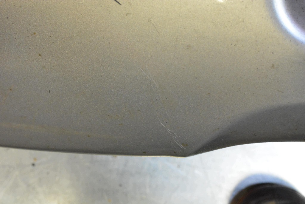 bumper front front SREBRNY MITSUBISHI GRANDIS 1 and 03-11