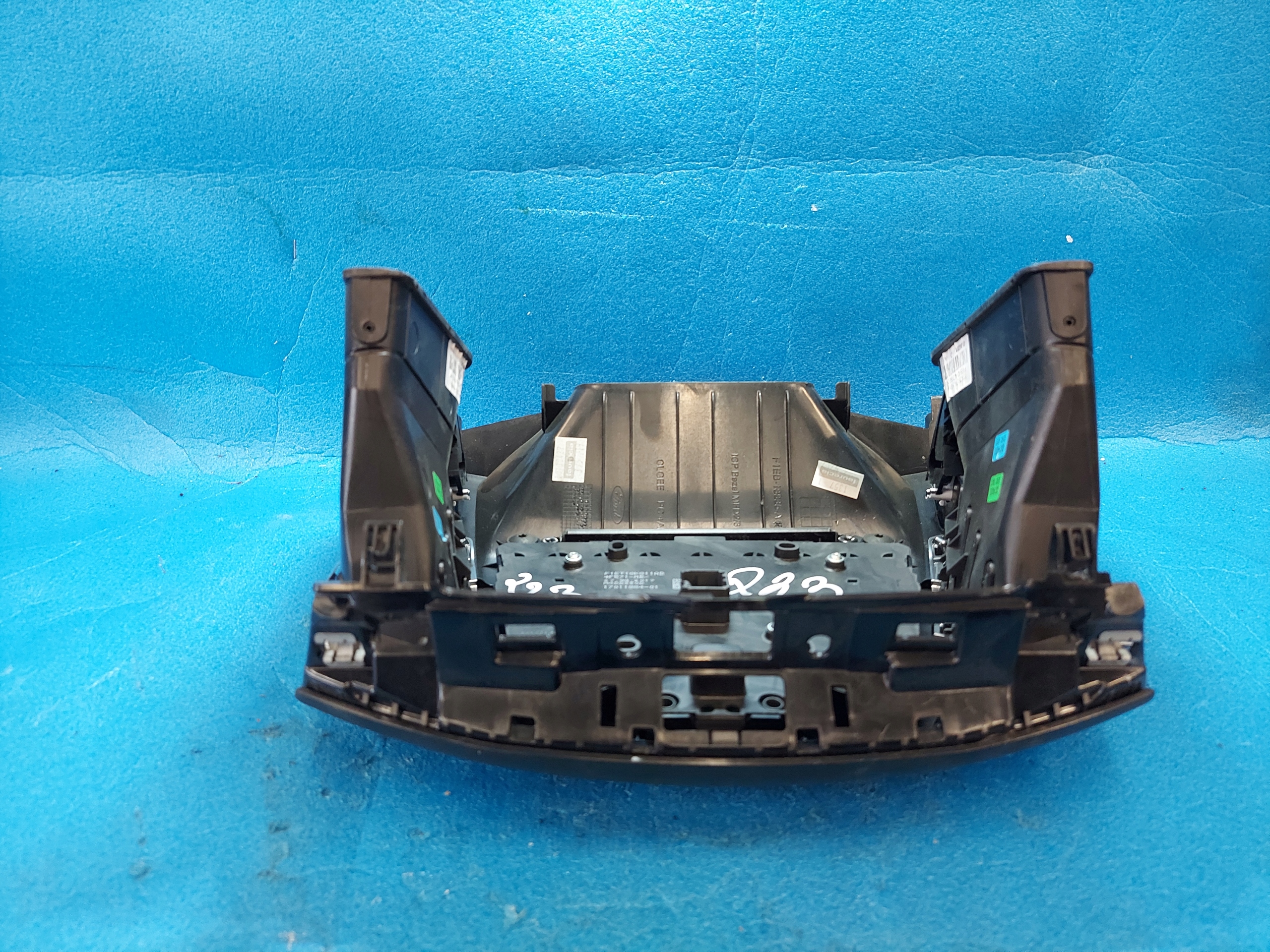 control panel radia Ford OE F1ET-18K811-AD