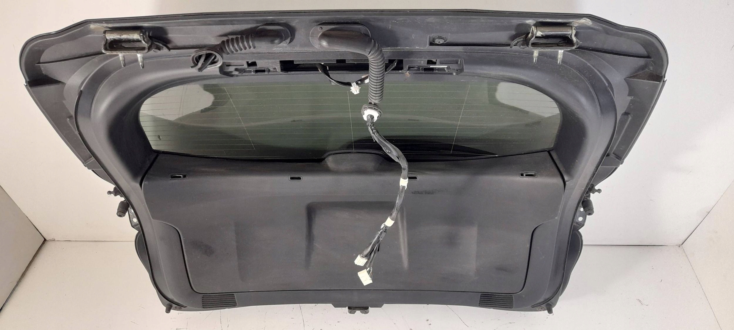 Toyota Corolla E21 Kombi trunk door boot 209 (H238)