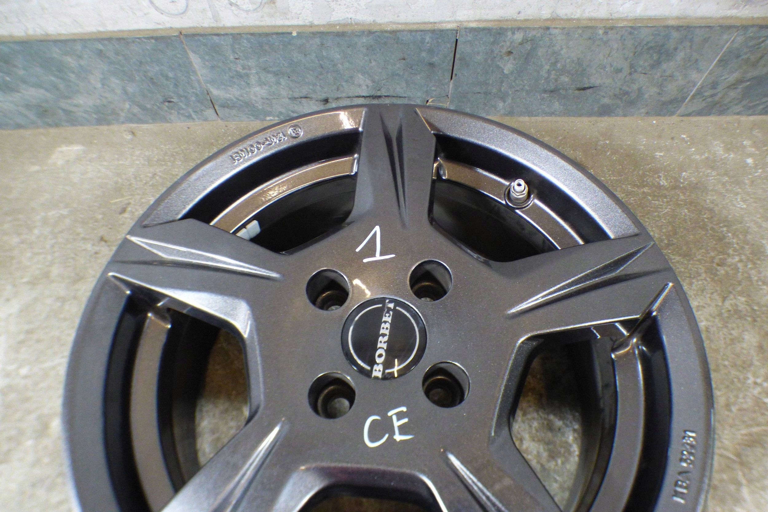 Opel Corsa E disk 15 hliníkový BORBET st.BDB 4x100 ET39 KBA52231