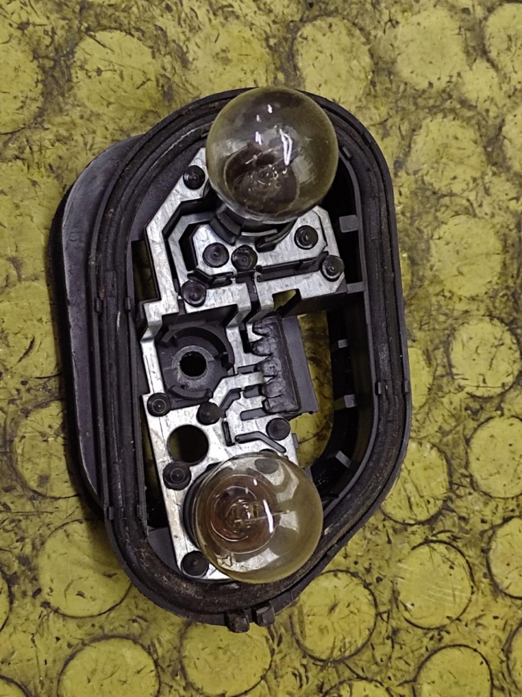 SEAT IBIZA III light right rear part 6L6945096A