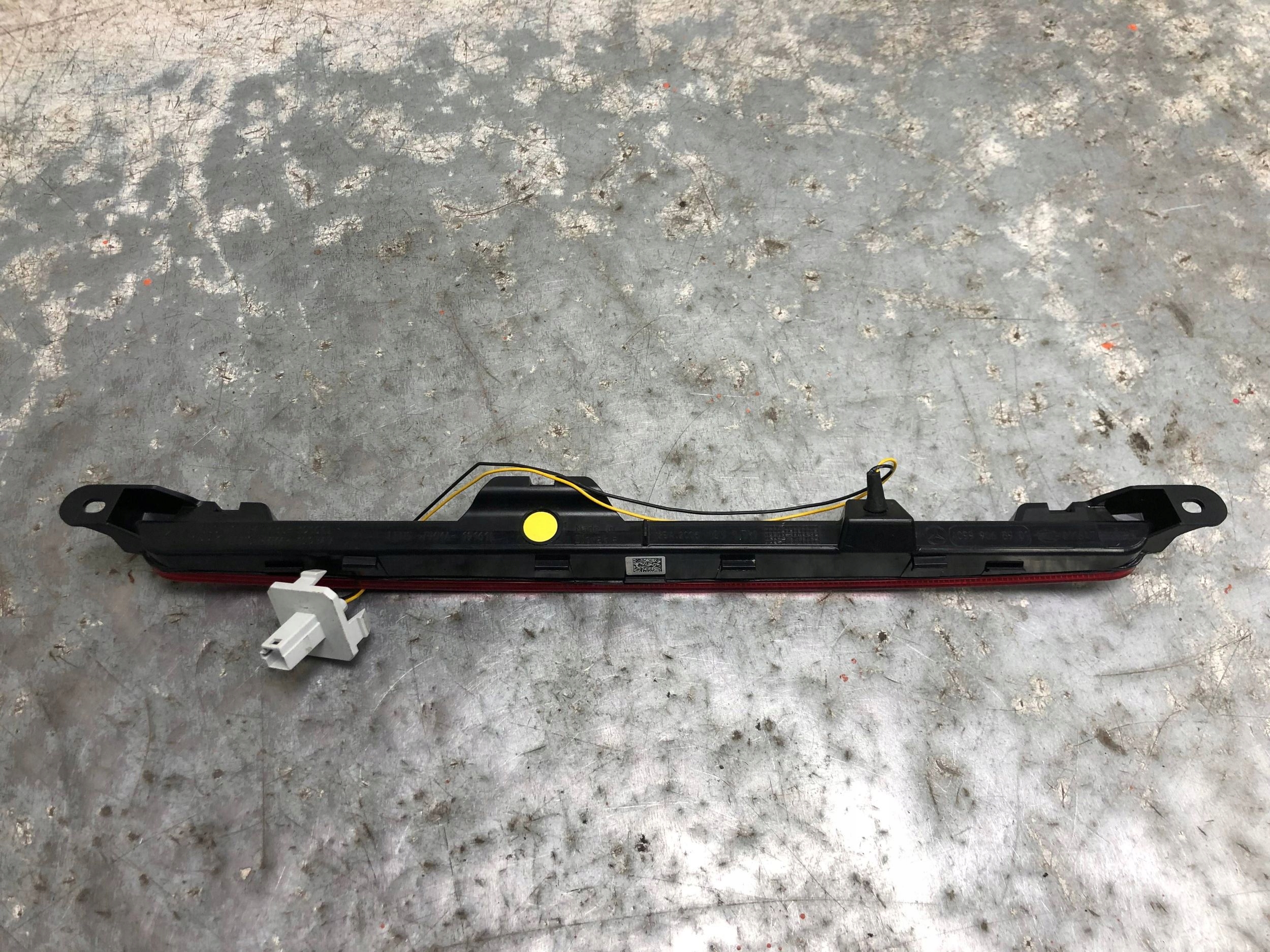 TRZECIE light STOP MERCEDES W177 A0999068901