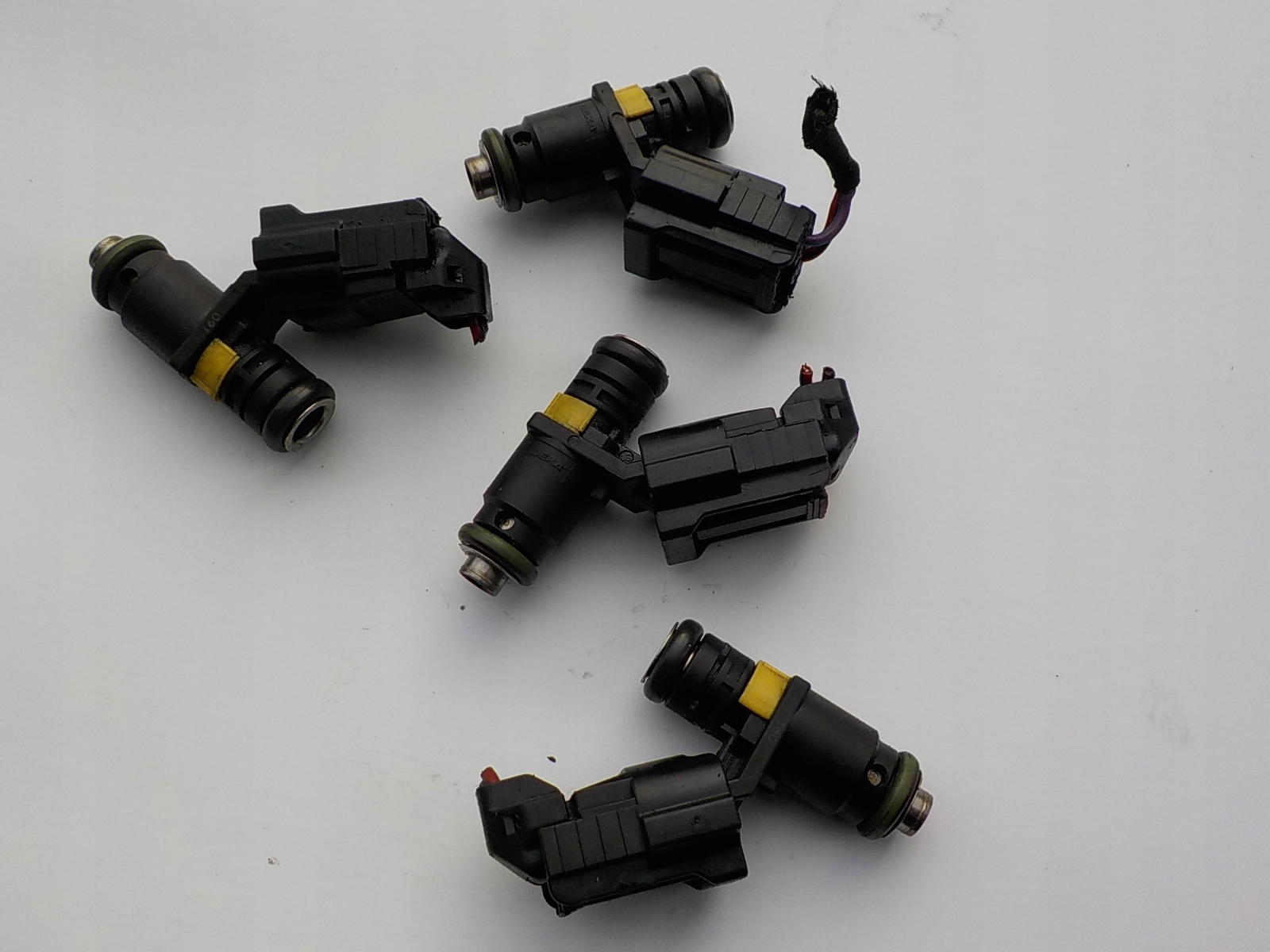 SEAT IBIZA IV 1.4 16V B injector 036906031AG