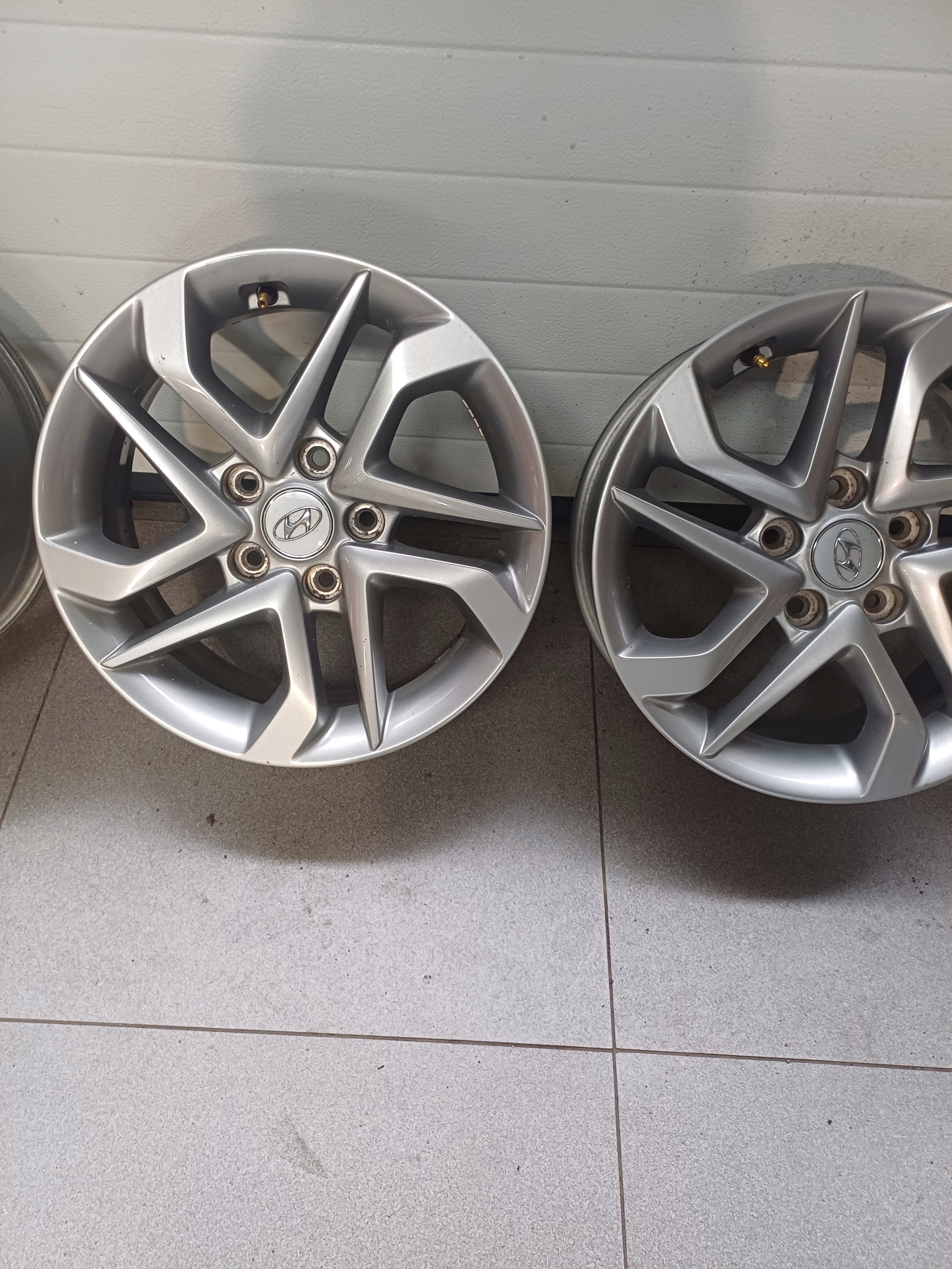 discs disc HYUNDAI 16 5 X 114,3 ET 45 52910-D7110