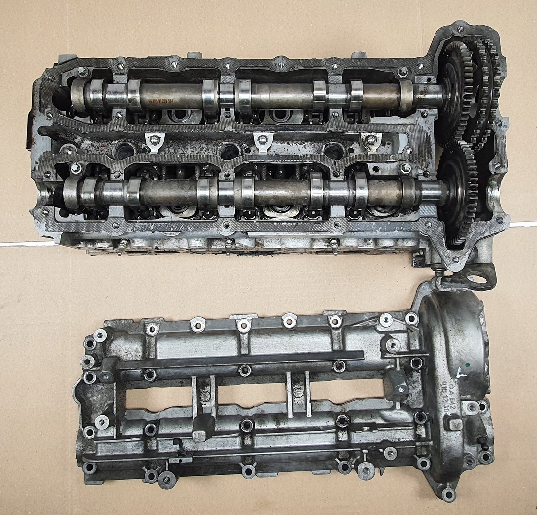 GŁOWICA SILNIKA LEWA MERCEDES W209 CDI 6420163901