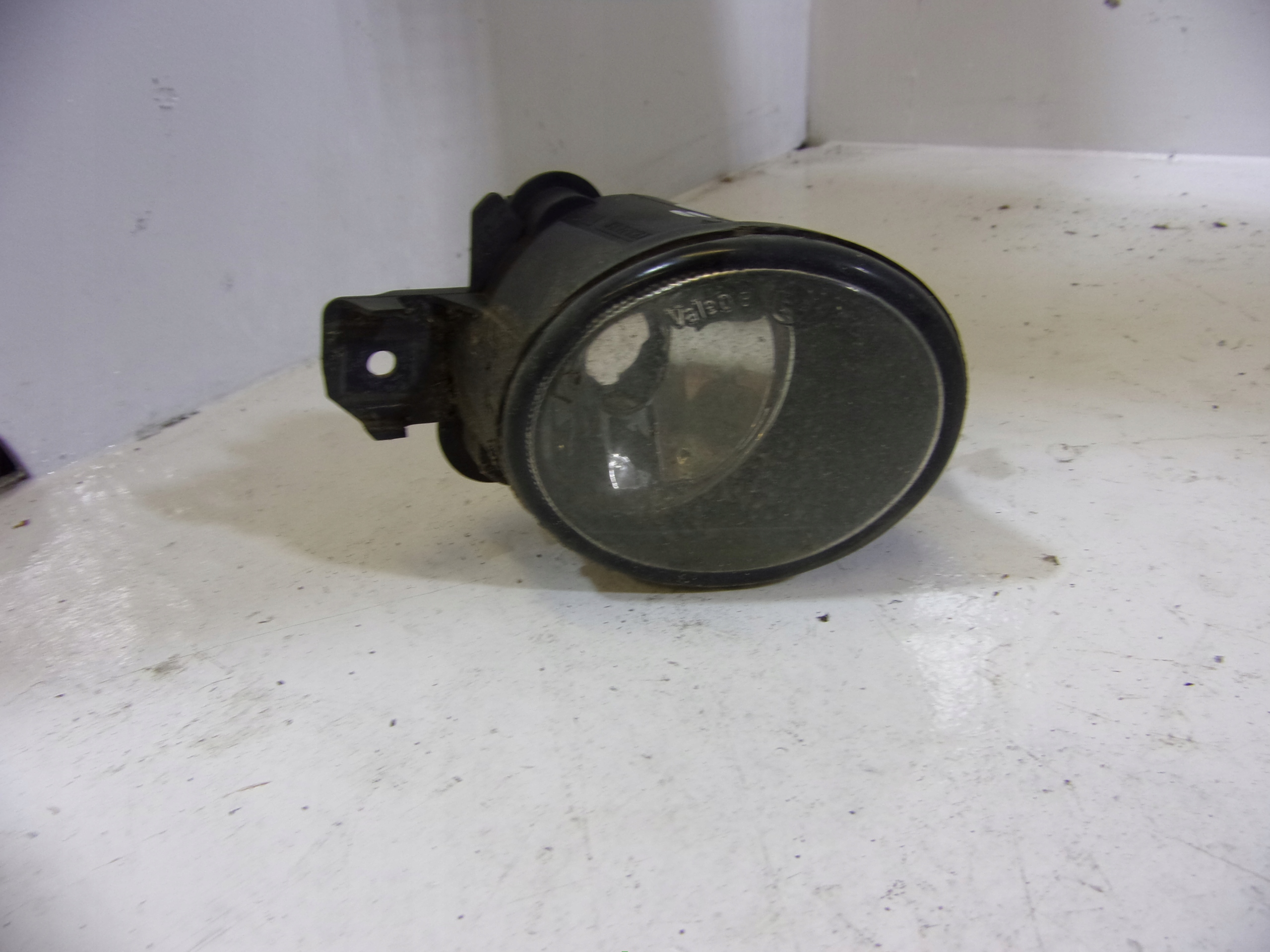 Nebelscheinwerfer rechts RENAULT LAGUNA 2 8200002470