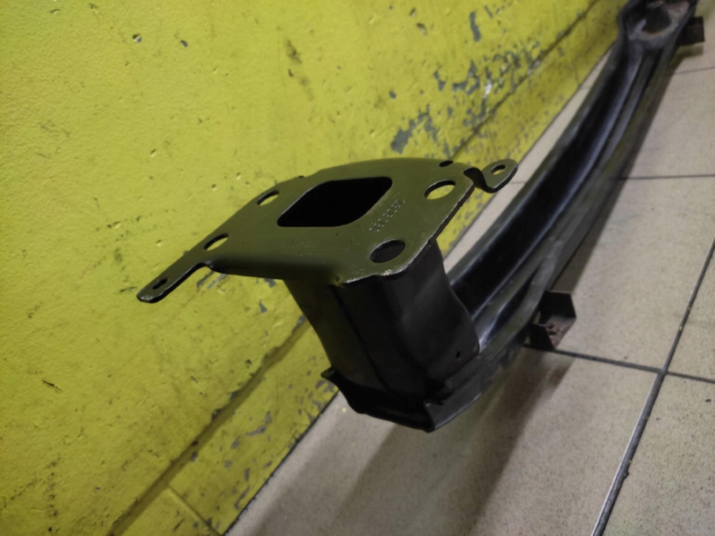 SEAT LEON II sider pillar of a bumper front 1P080109A