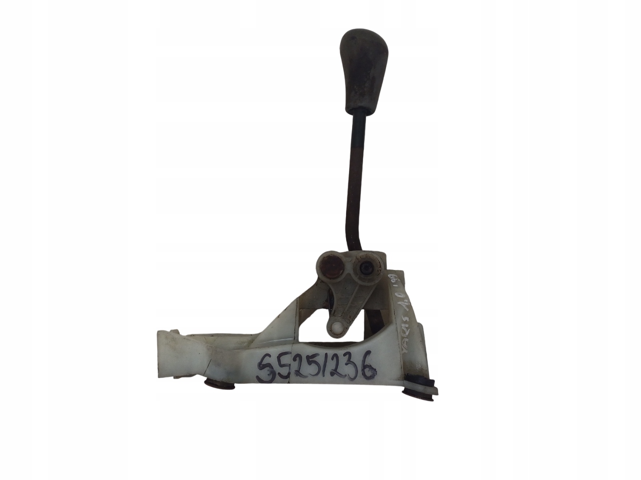 TOYOTA YARIS 1 I 1.0 99- GAŁKA LEWAREK ZMIANY BIEGÓW