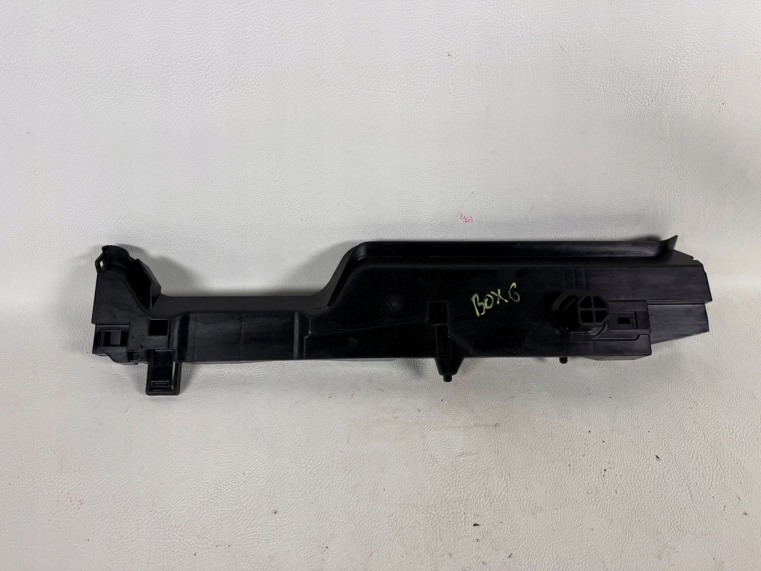 BMW G60 G61 Support plaque Radiateur 17115A19785