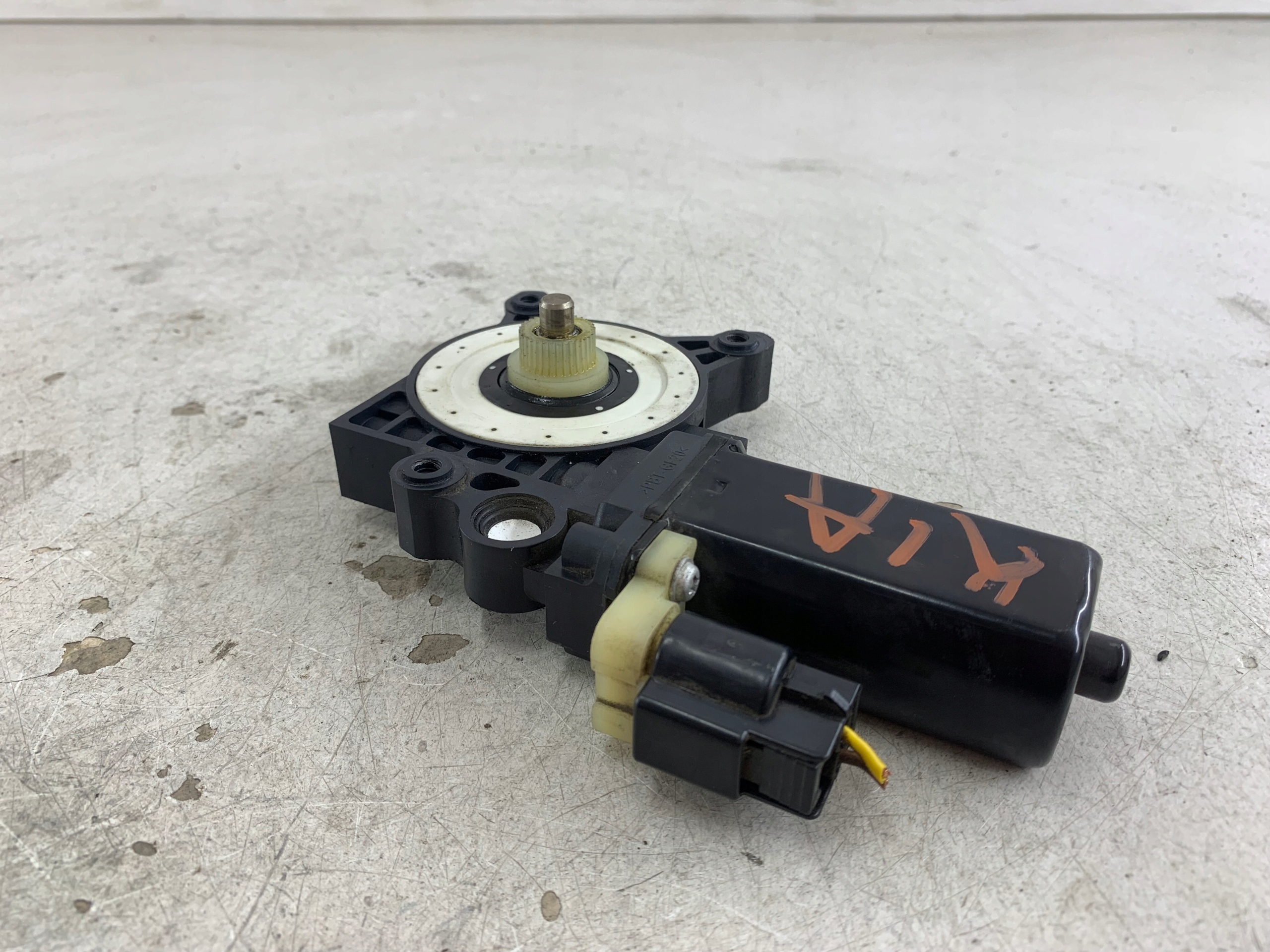 KIA PICANTO and mini motor windows left front 98810-07101