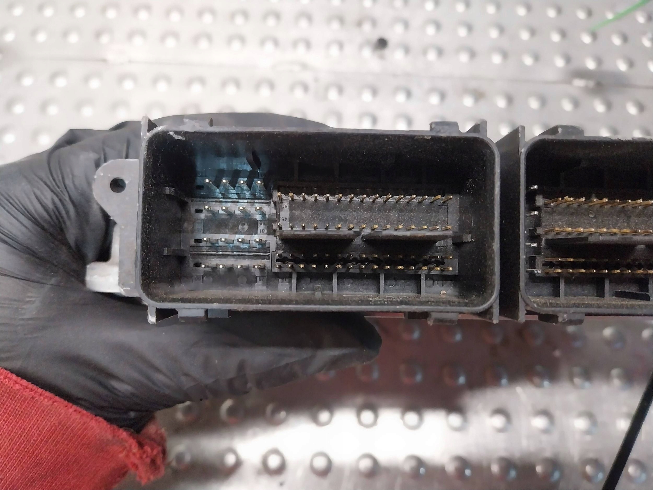 computer control unit of the engine H1B1-12A650-FA FORD FIESTA MK8 1.0 ECOBOOST