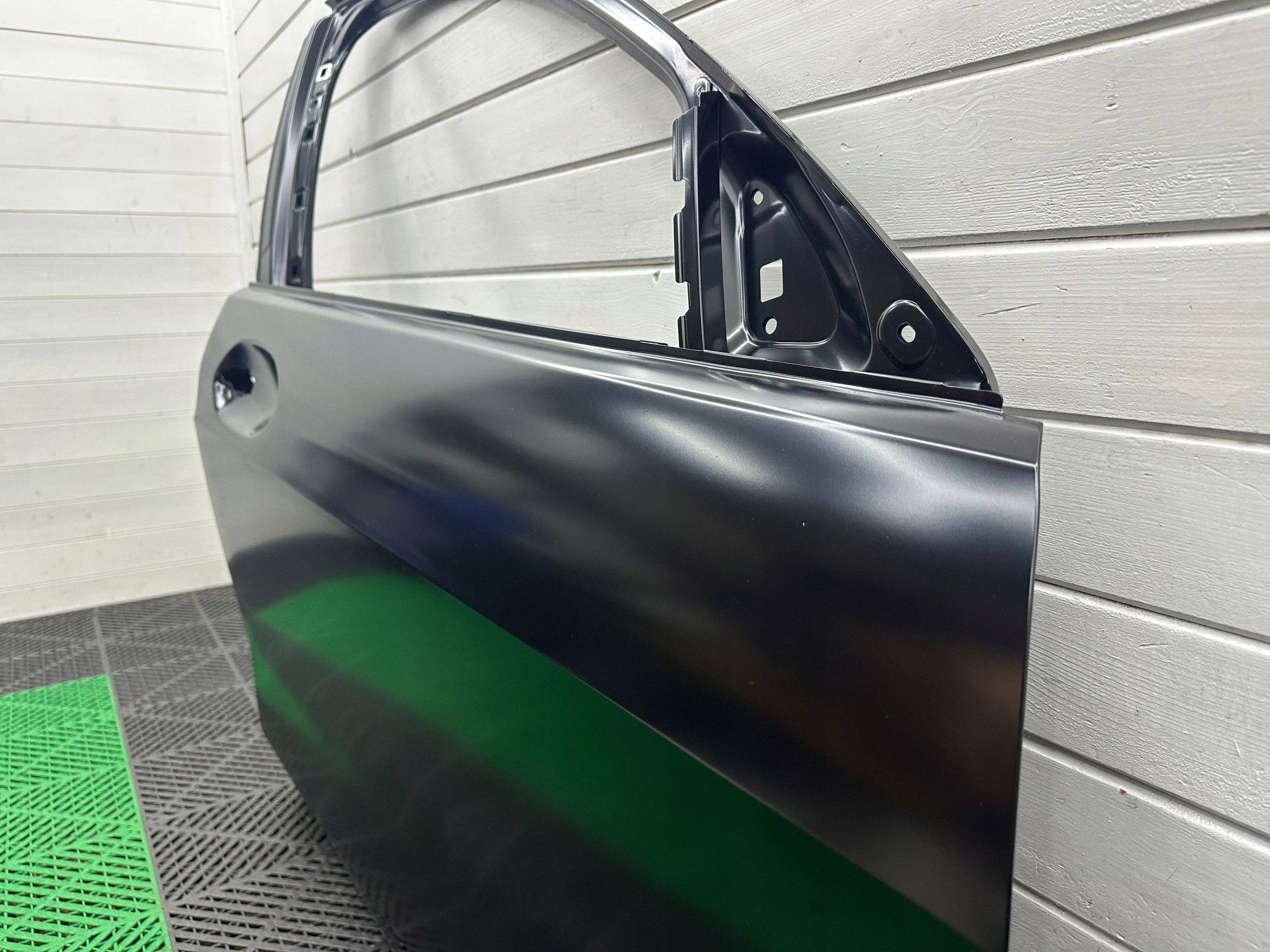 door front front side right BMW 1 F40 8737060