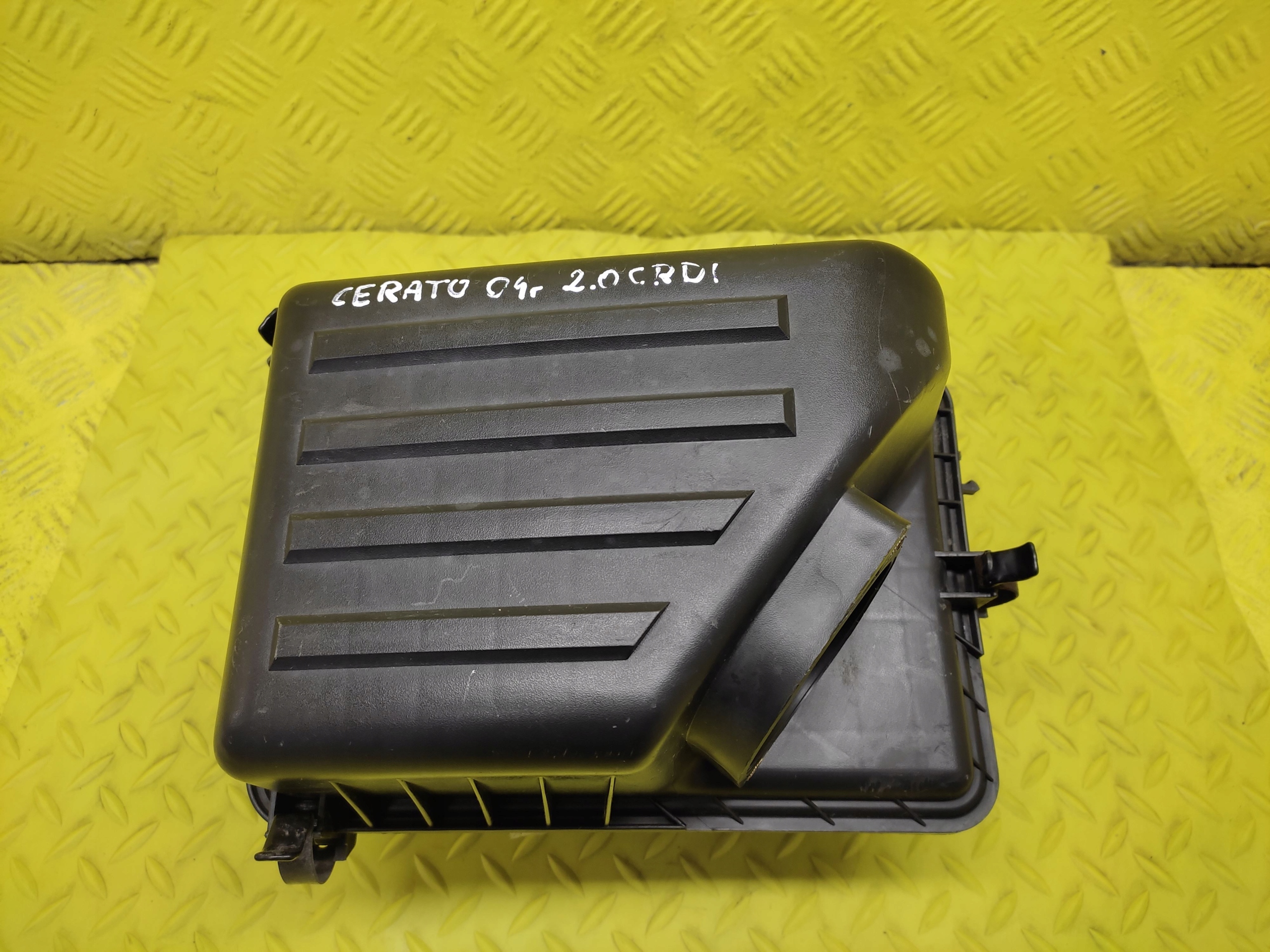 KIA CERATO 2.0 CRDI Gehäuse filter luft 281002F500