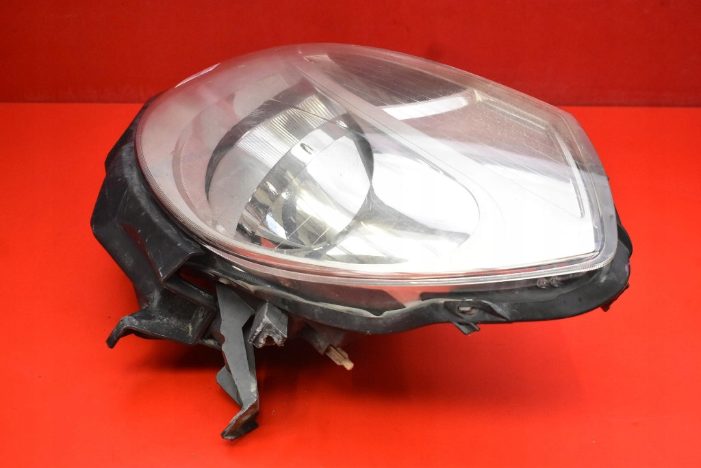 REFLEKTOR left light front EU 820459824 RENAULT CLIO 3 III 05-09