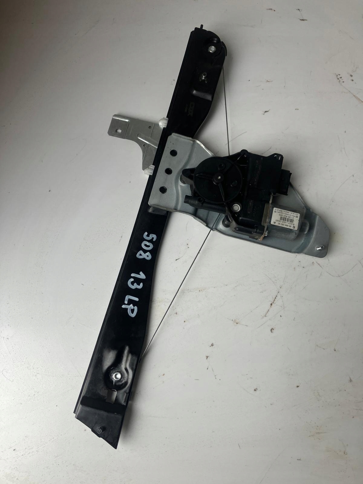 window regulator left front PEUGEOT 508 and 9688808280