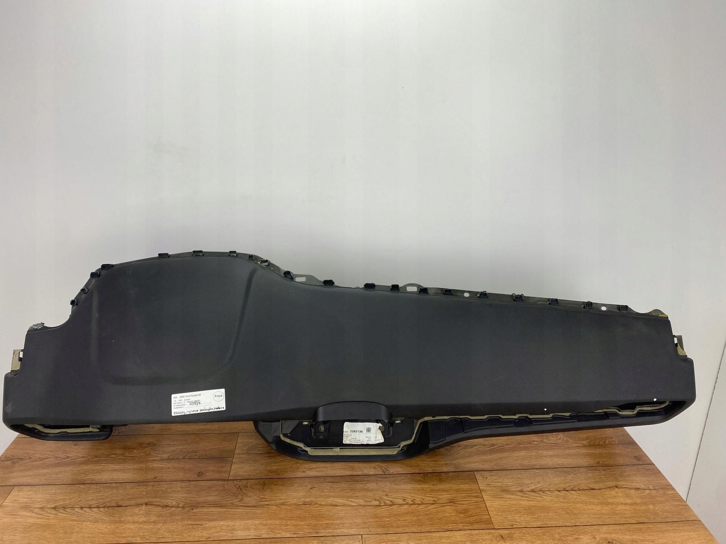console dashboard instrument panel Ford Kuga MK3 20+ Escape