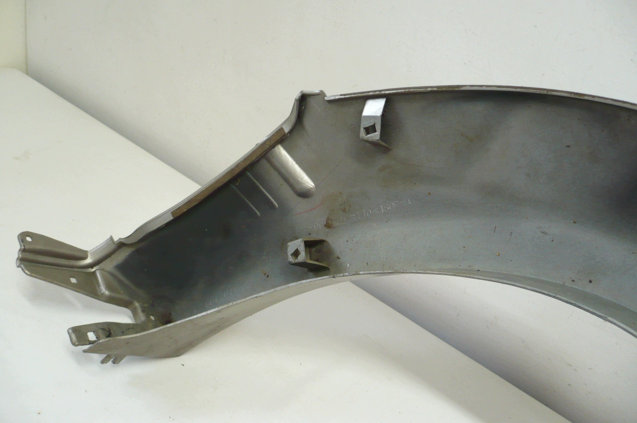 TOYOTA LAND CRUISER J90 PRADO moulding BLONIKA left front 96-02