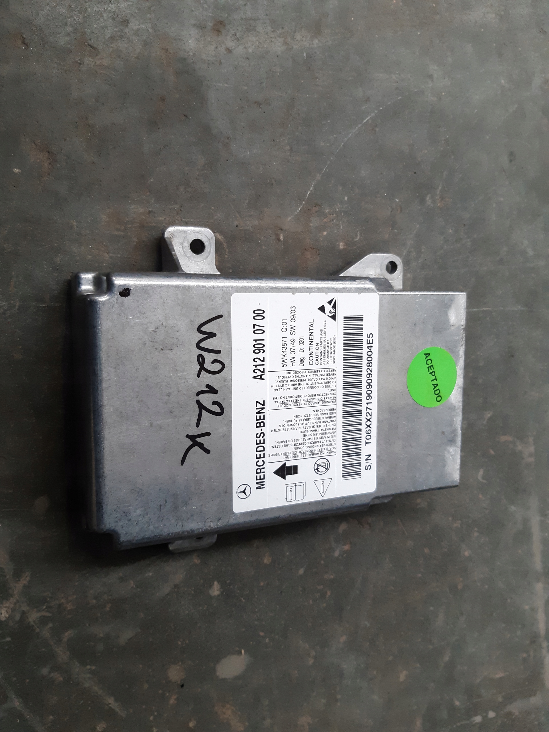 dashboard console airbags sensor tension belts kpl Mercedes W212