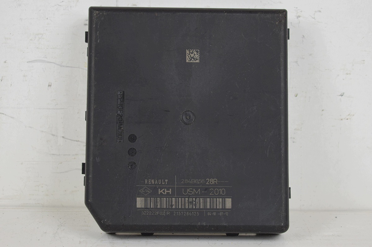 Module USM * Boîte RENAULT SCENIC III 284B65628R