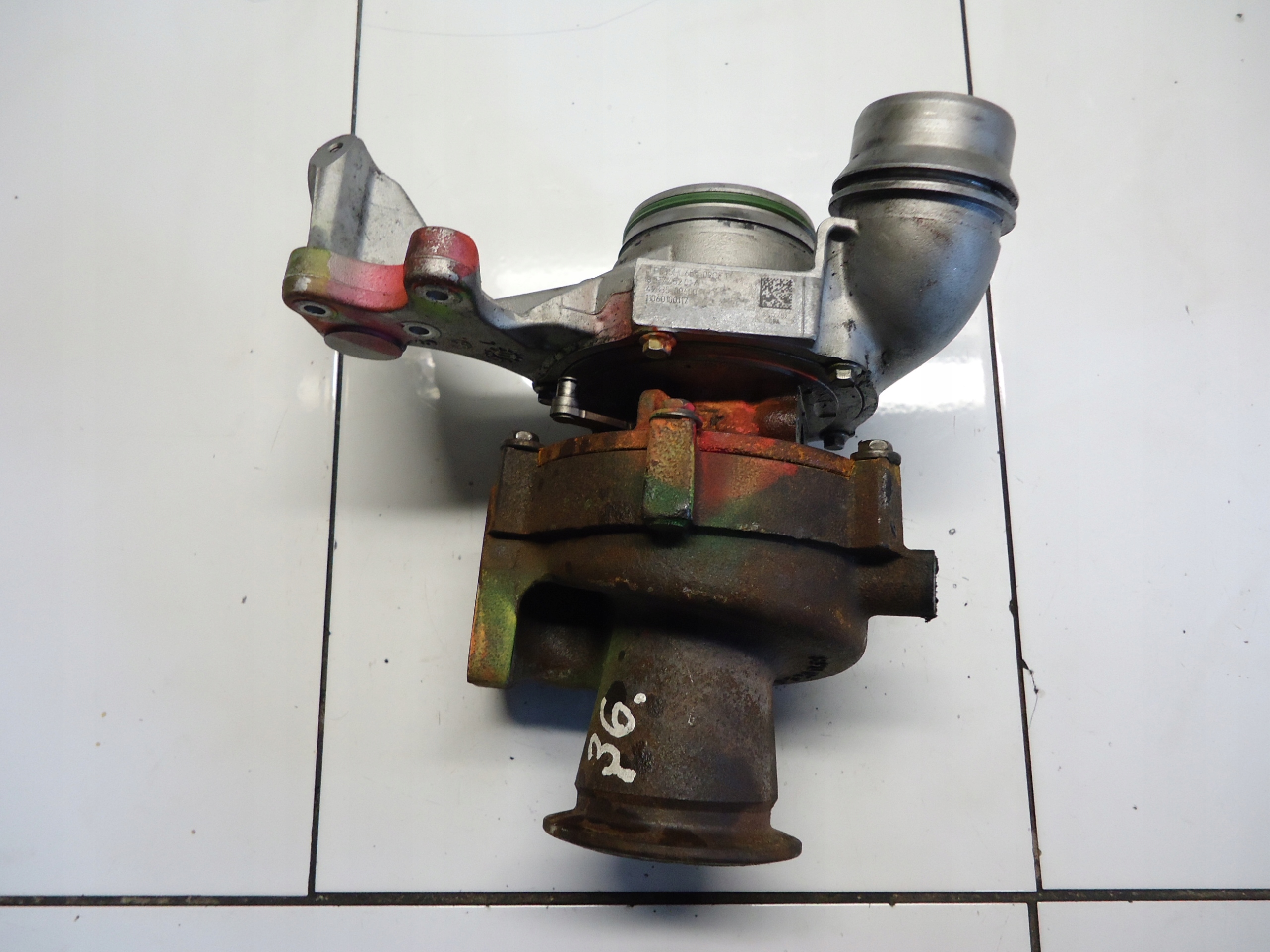 BMW 3 E90 2.0D N47D20C turbo 8517452