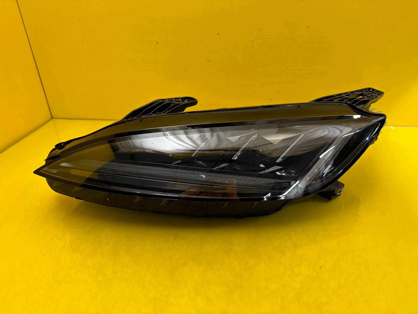 svetlo ľavá predok XPeng G3 Full Led 2019-2021