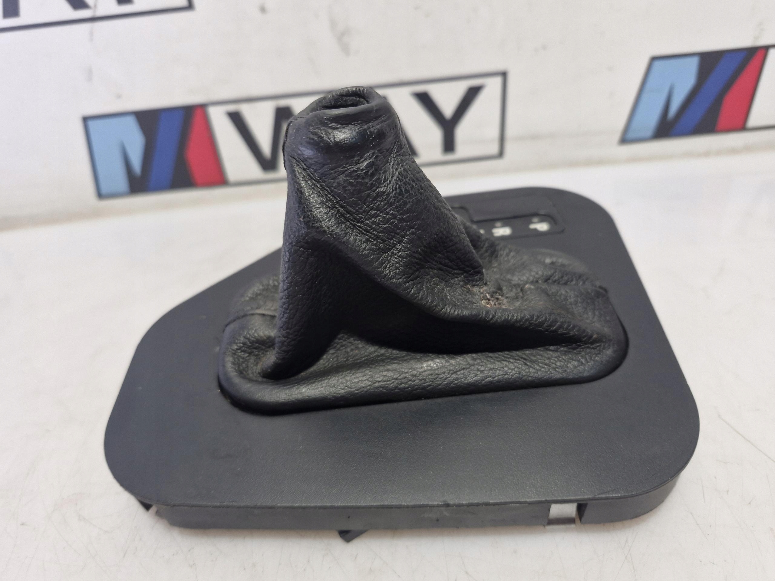 8256275 BMW E39 RAHMEN Gehäuse schalthebel Schalt getriebe