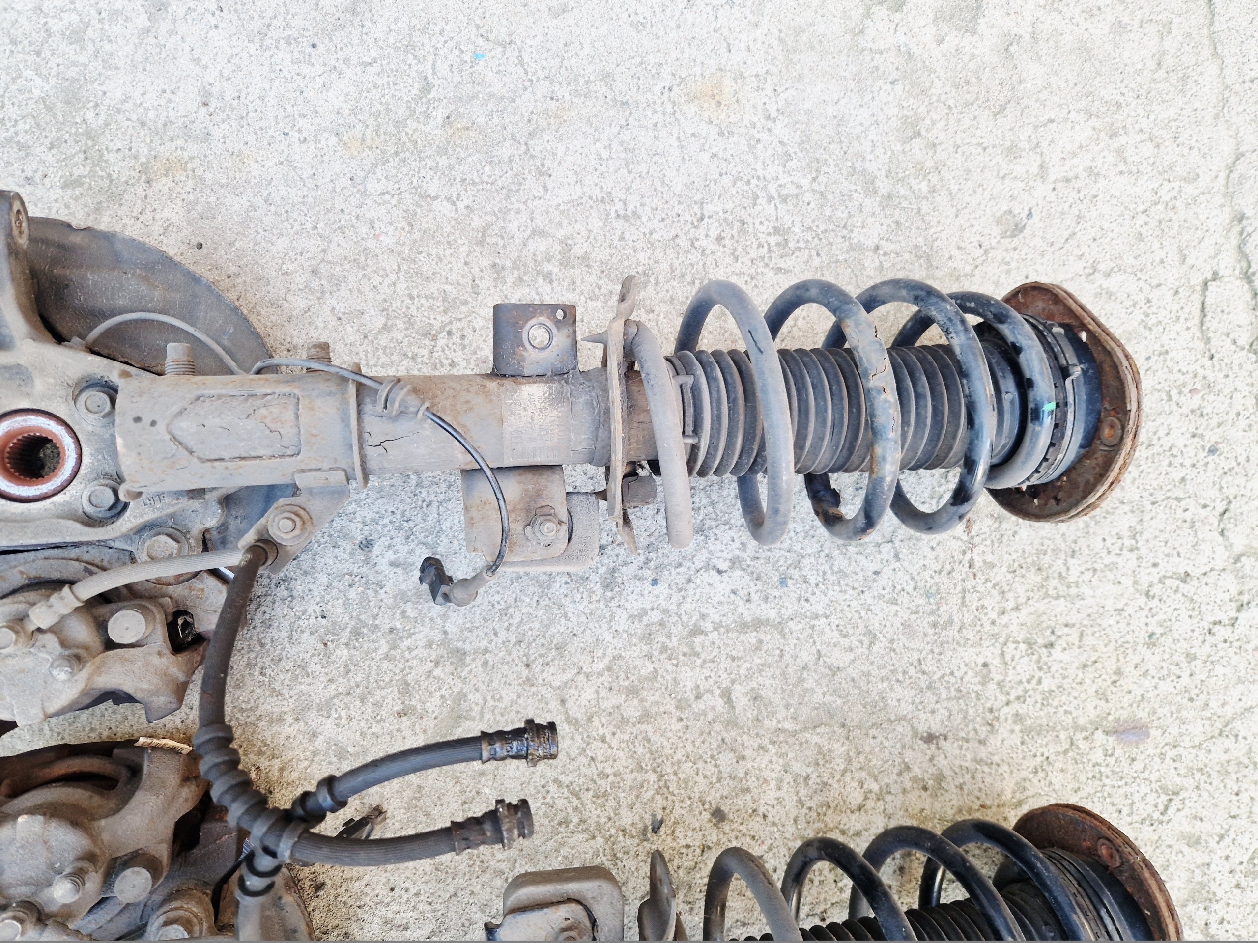 FORD MONDEO MK5 2.0 TDCI sususpension swing McPherson left front KPL