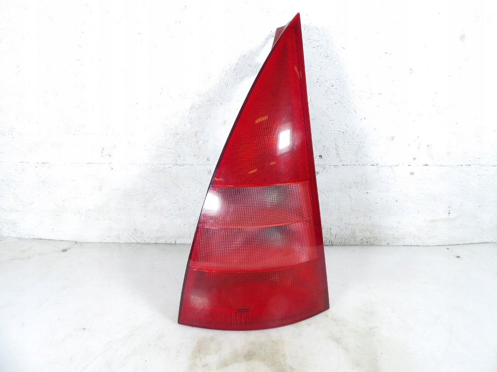 CITROEN C 3 and light rear part right