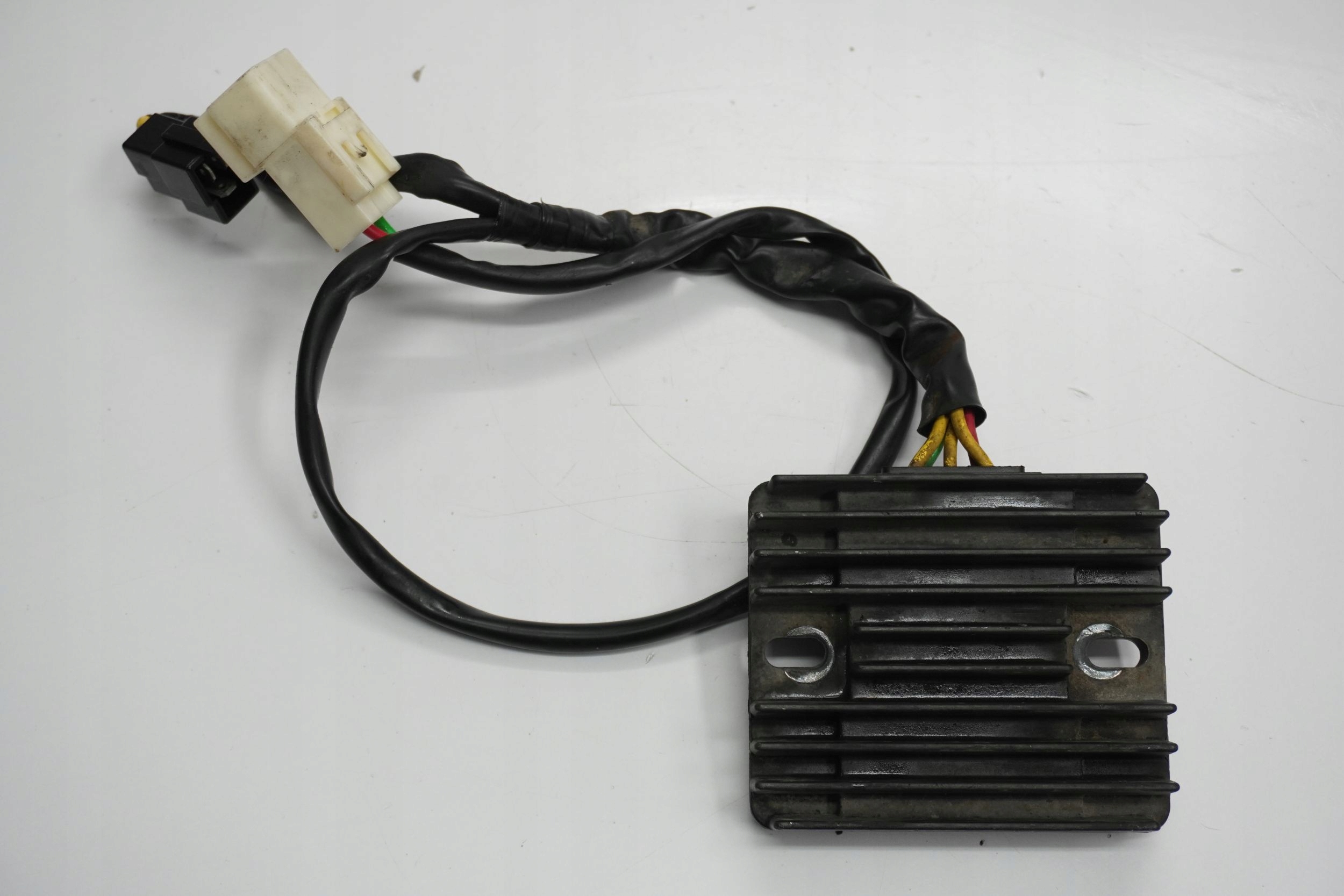 HONDA XL 125 V VARADERO 07-11 REGULATOR NAPIĘCIA