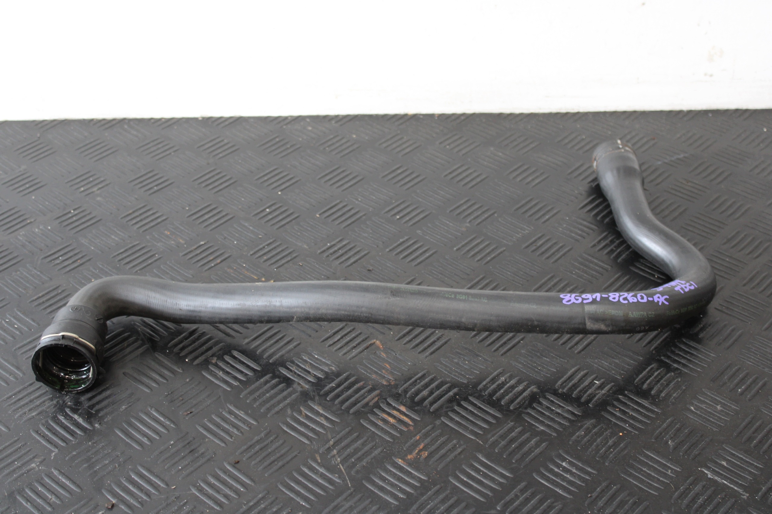 crijevo prijenos vode 8G91-8260-AC FORD S-MAX MK1 2,2 TDCI