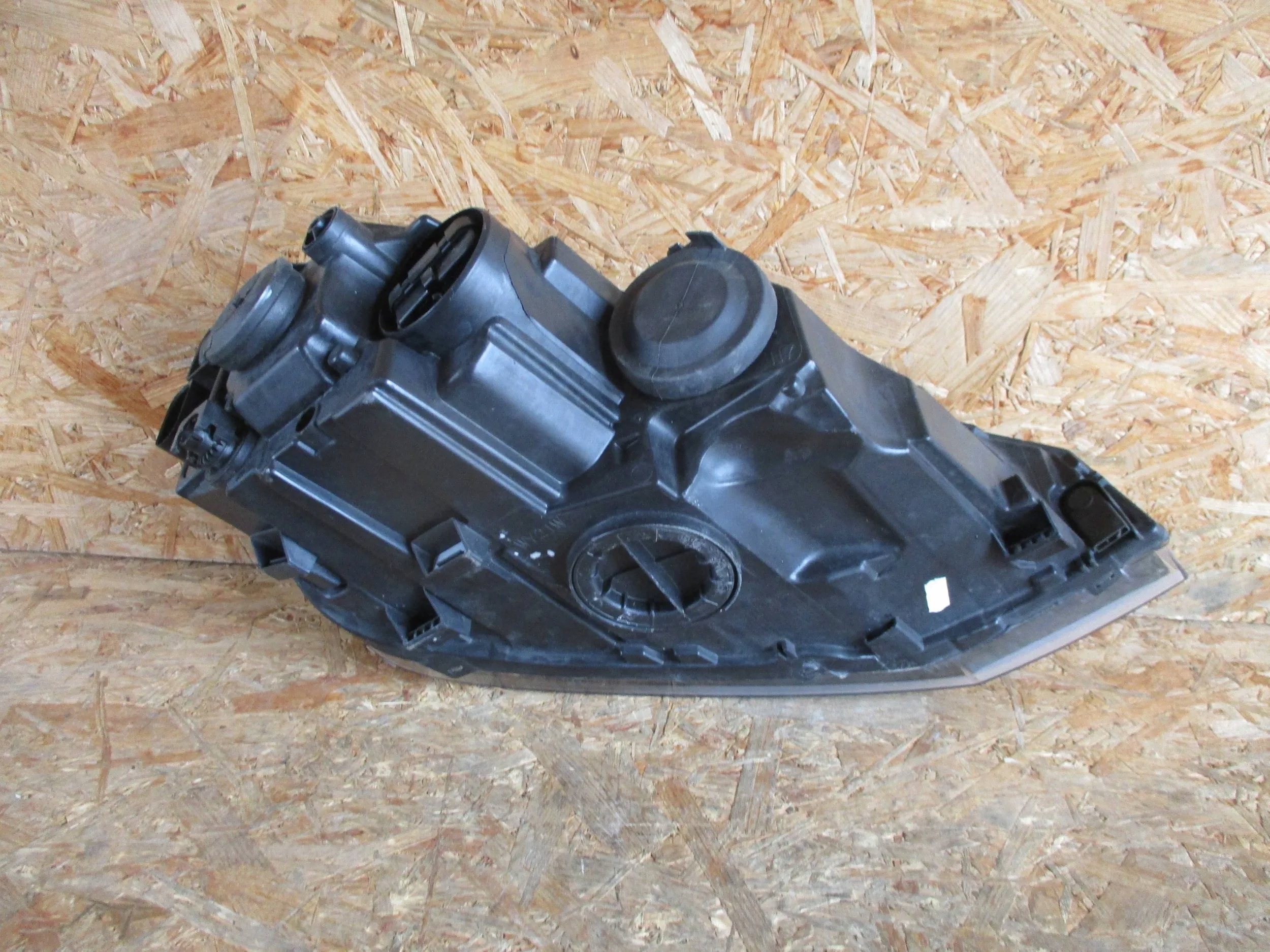 light front left VW POLO VI 2G1