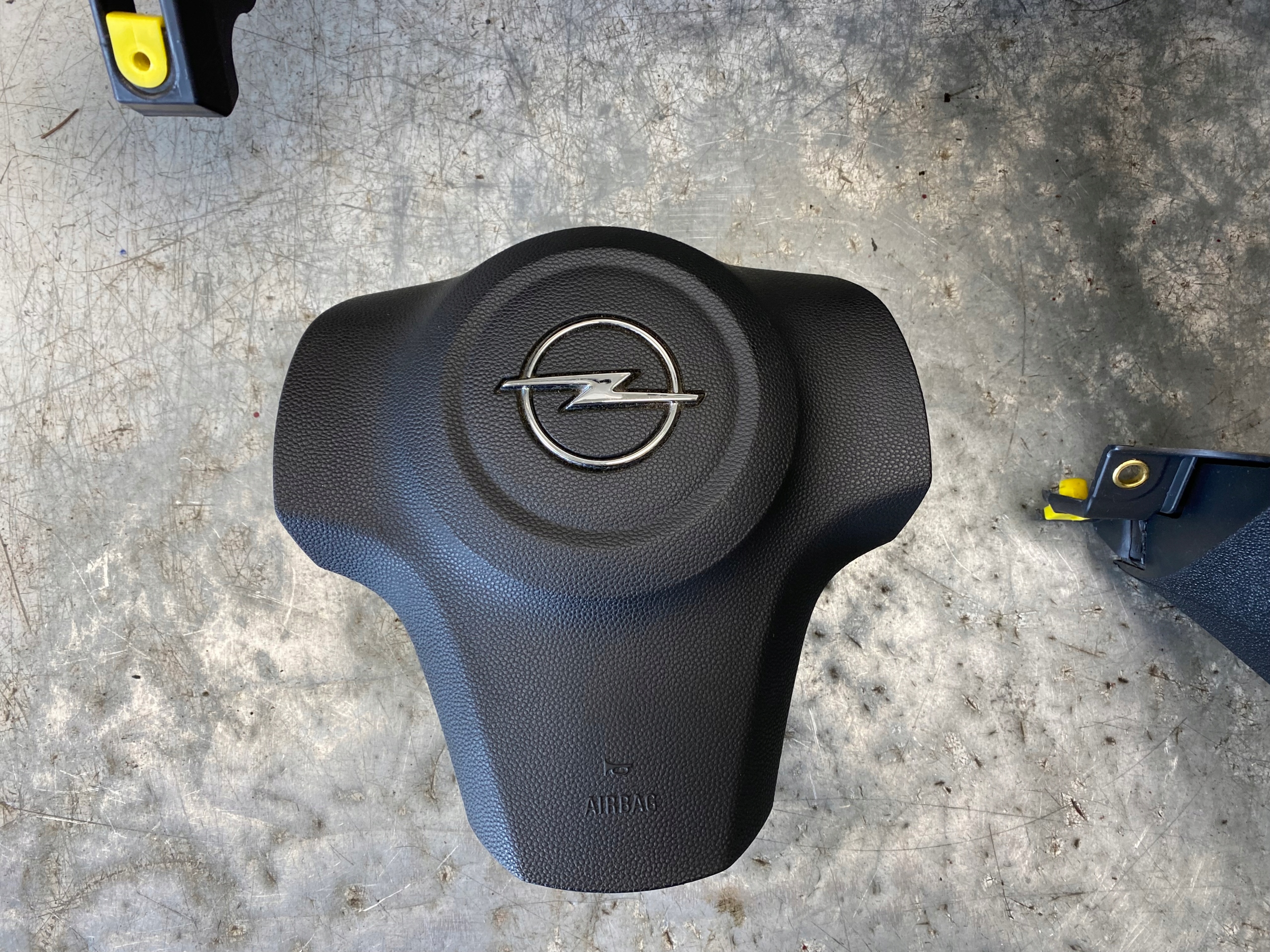 OPEL CORSA D LIFT dashboard console airbag airbag EUROPA