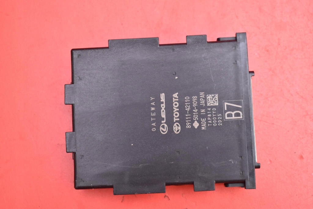 control unit module GATEWAY 89111-42110 TOYOTA BZ4X 204 KM 22