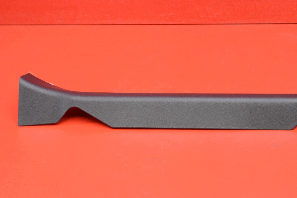 moulding threshold left front 67914-52280 TOYOTA YARIS 4 IV GR 20
