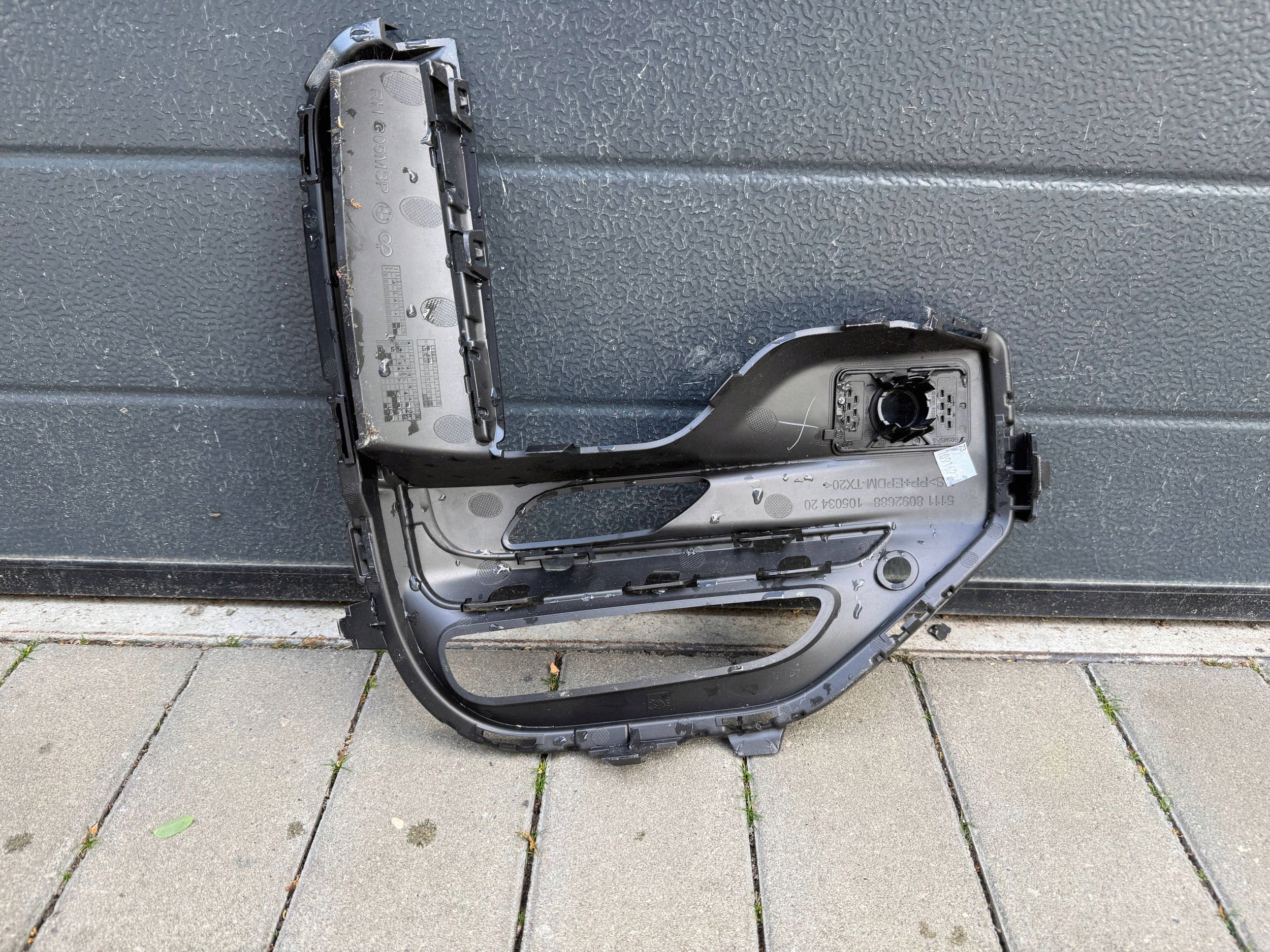 Bmw X5 G05 18- M pakiet grid bumper right front