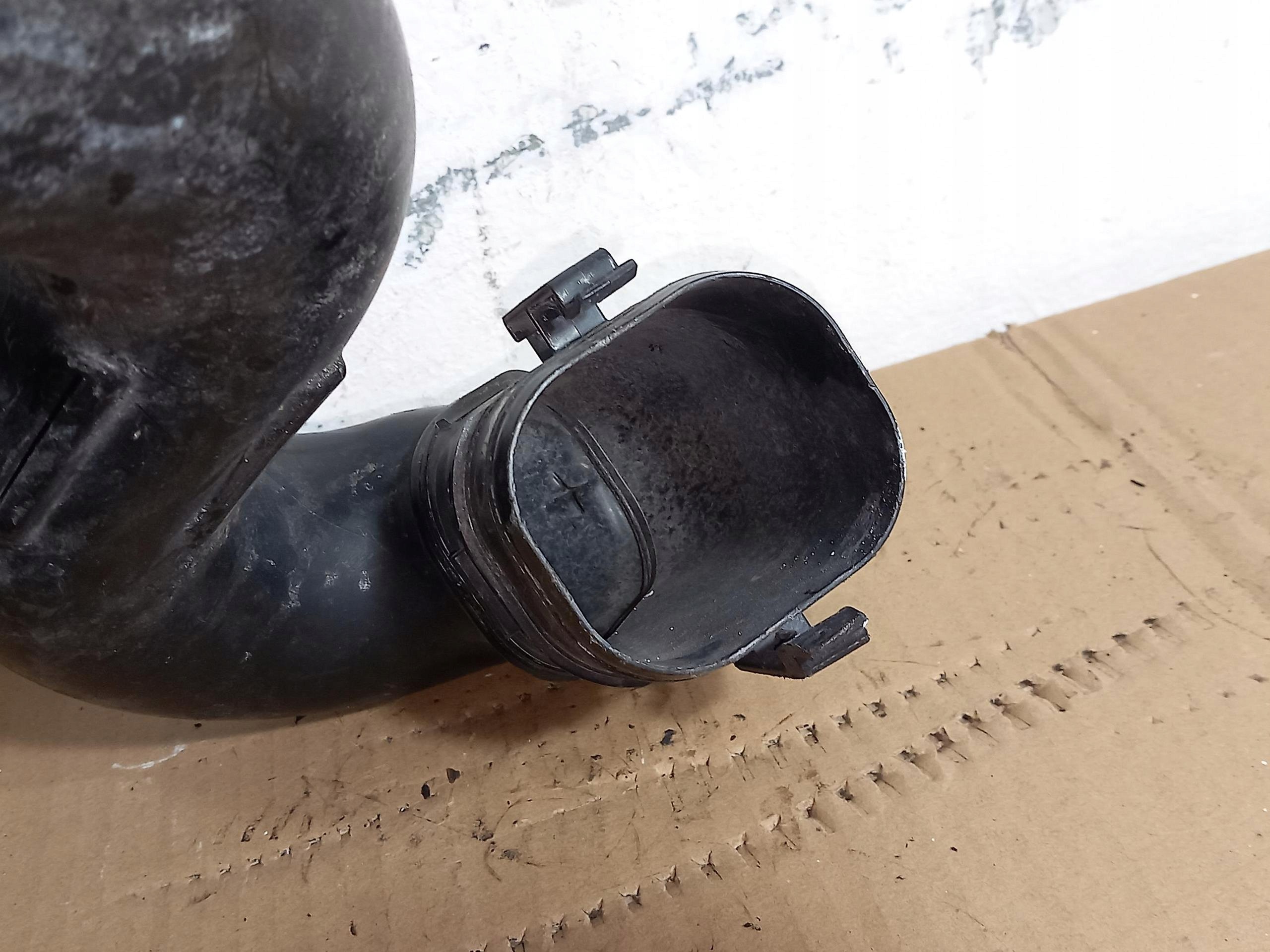 pipe wiring air RENAULT TRAFIC III 1.6 DCI 165555514R