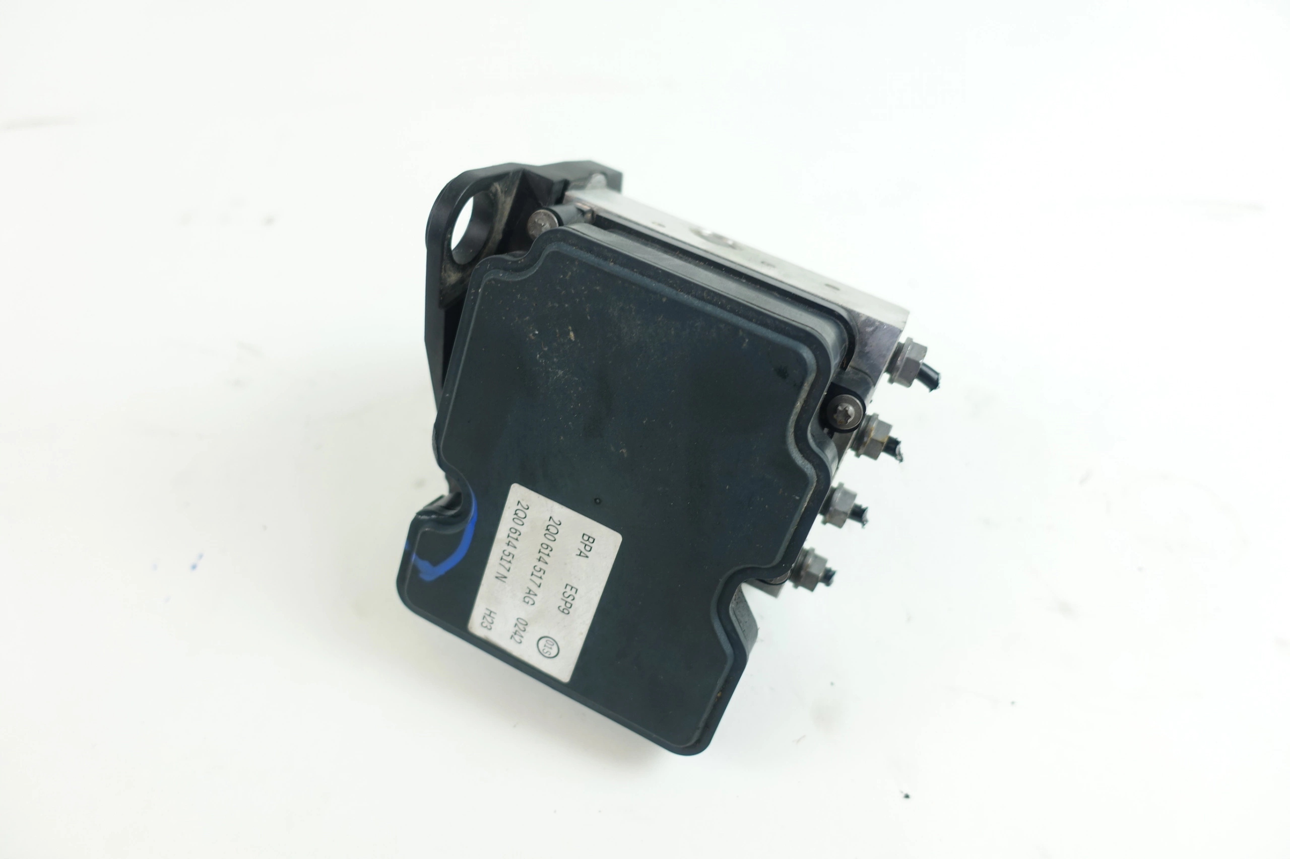 seat ARONA насос ABS 2Q0614517AG