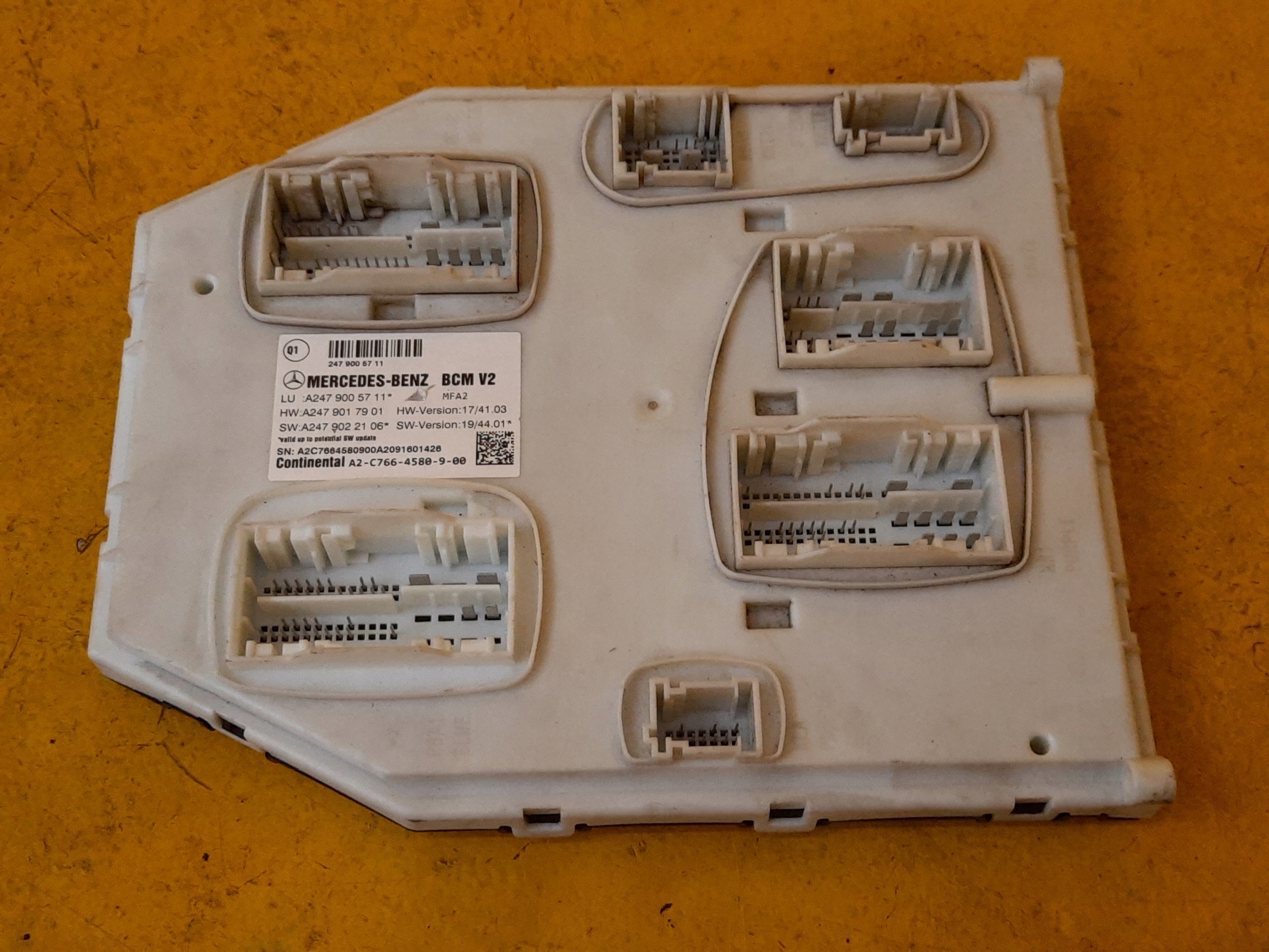 MERCEDES W247 модуль драйвера BCM A2479005711